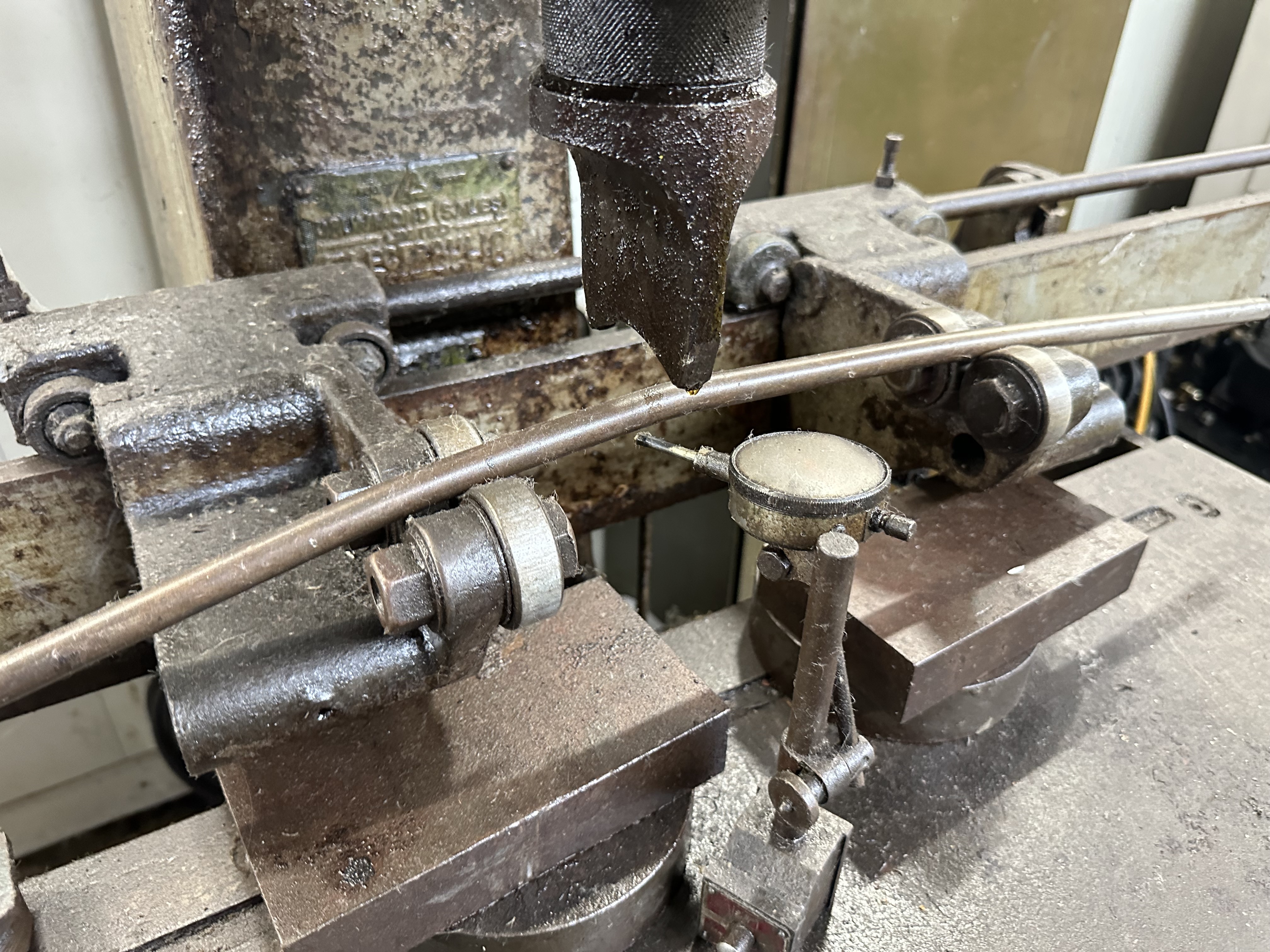 Drummond Bar Straightener, Roller Type Bar Holder, Foot Pedal Operation