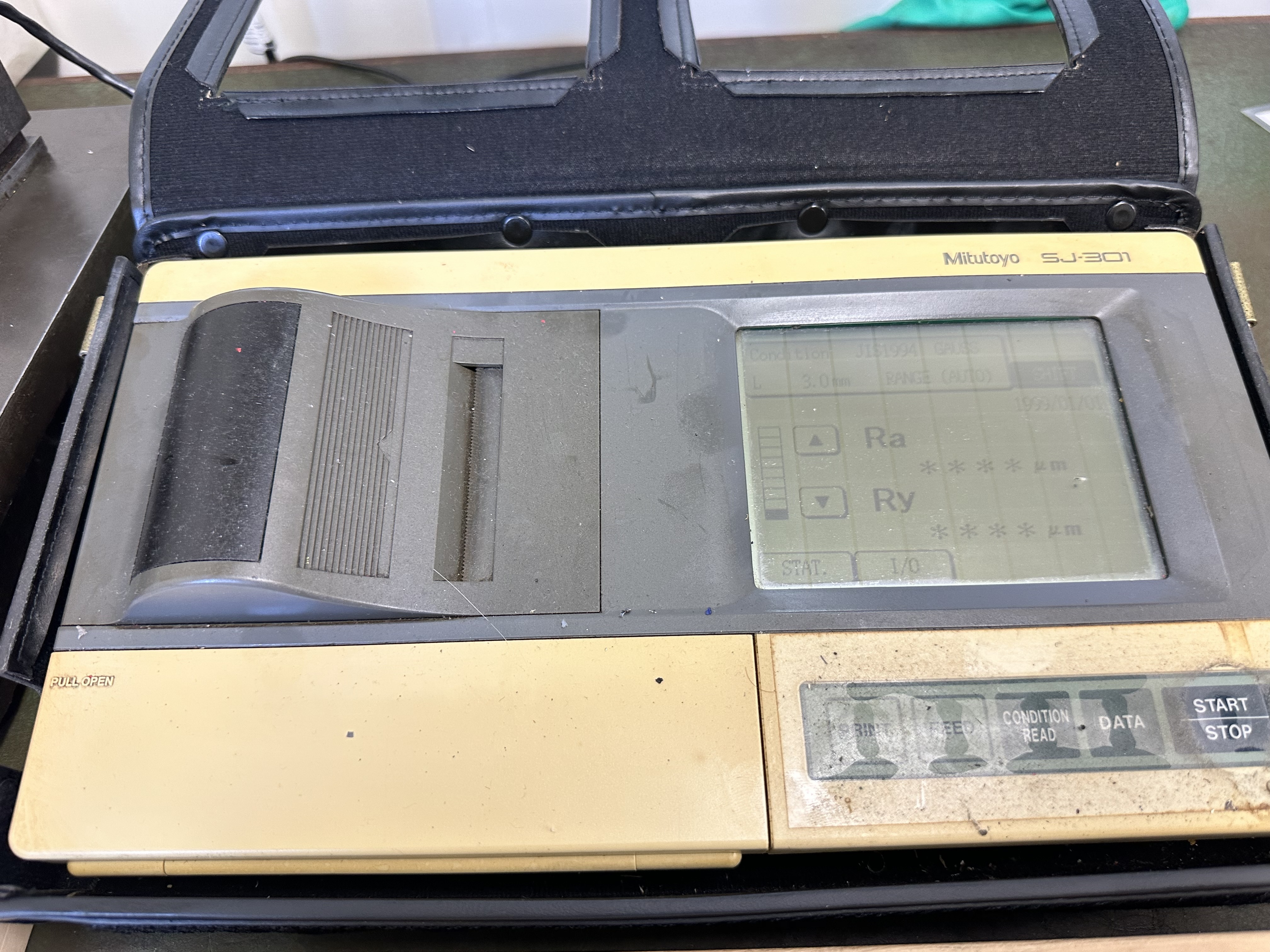 Mitutoyo SJ301 Surface Roughness Tester. S/No. 13071