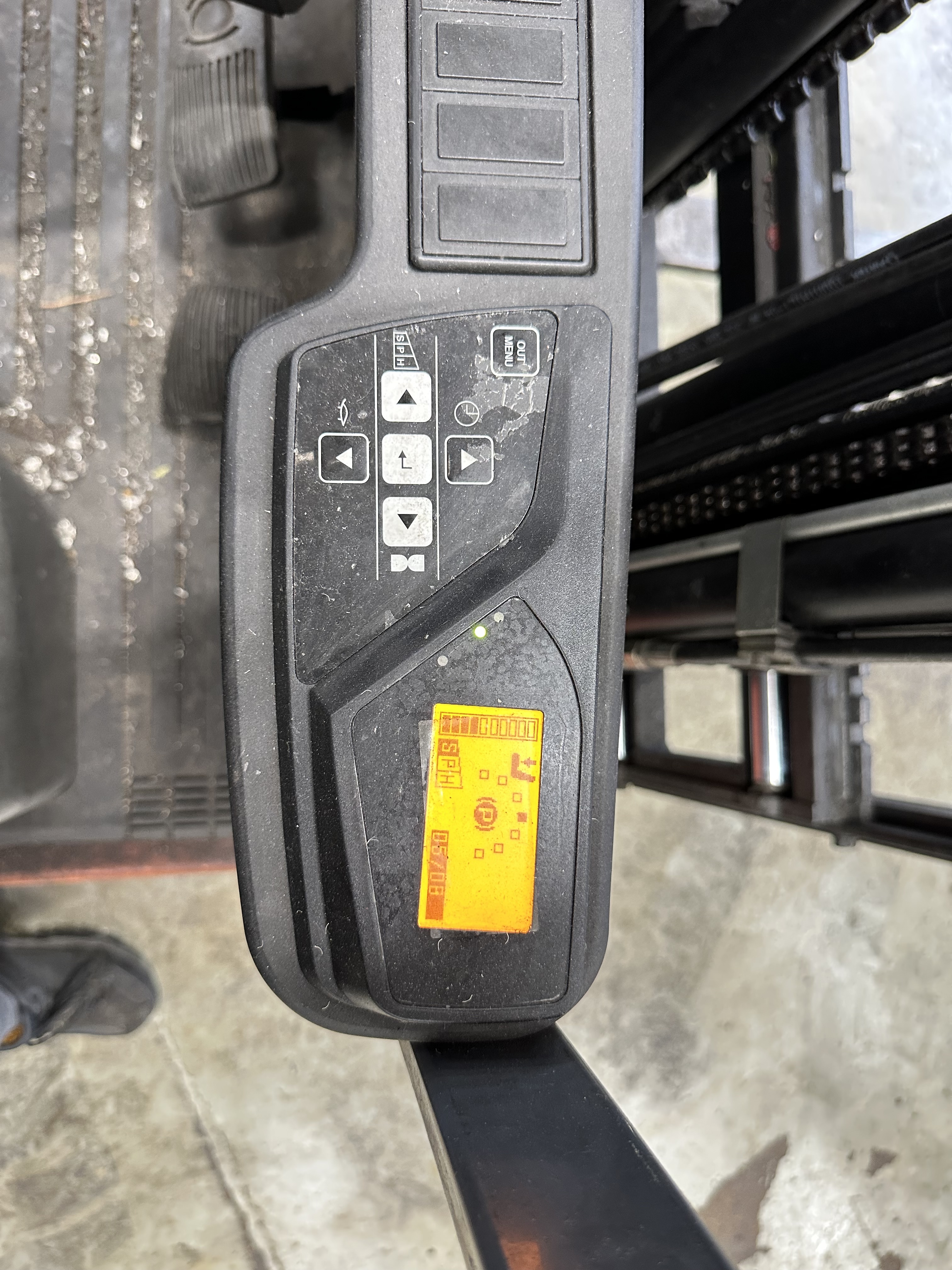 Toyota Traigo 24/15 Forklift, Model 7FBEST15 (2012)