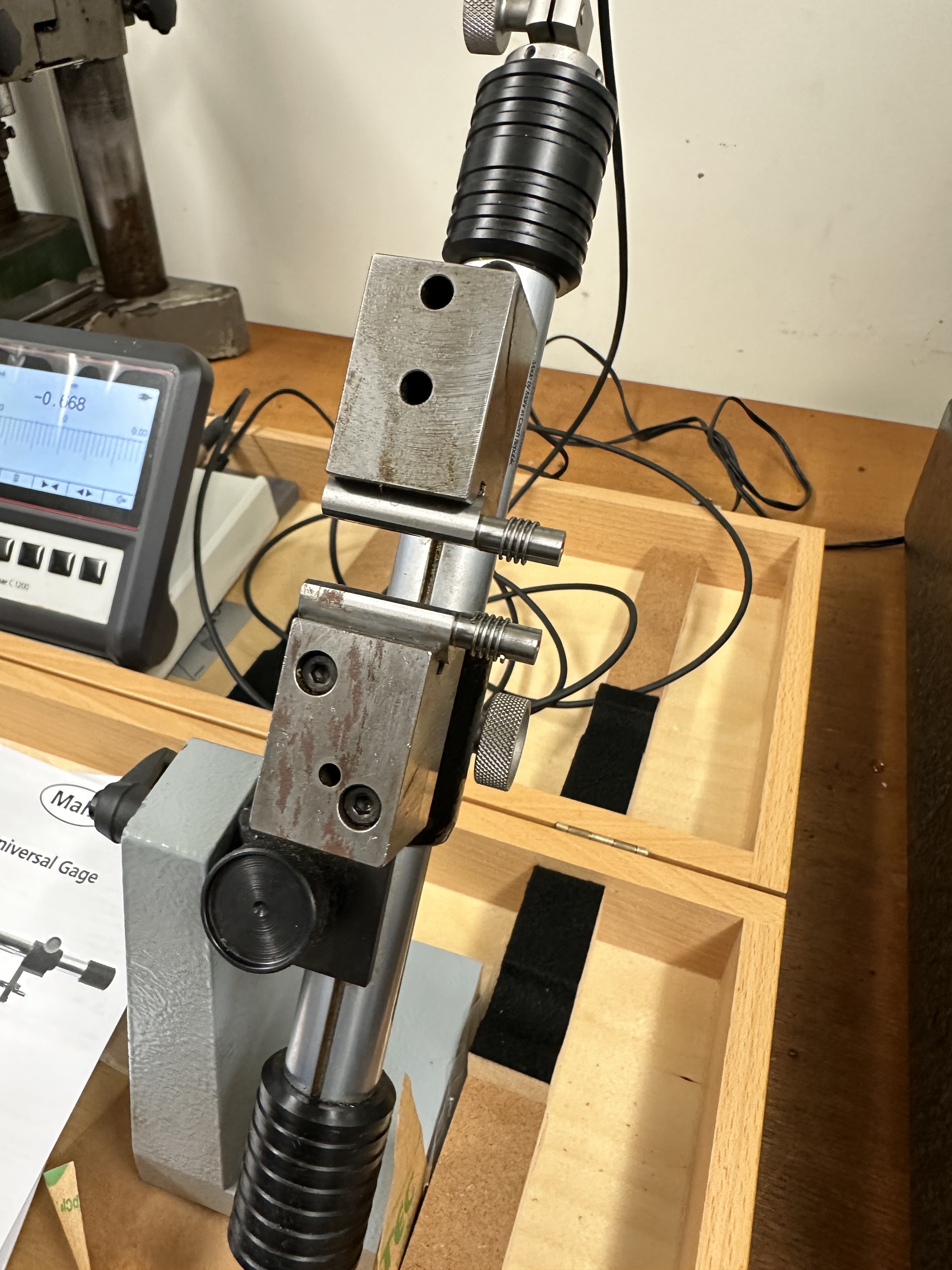 Mahr Multimar 844T Universal Gauge, Millimar C1200 Digital Readout