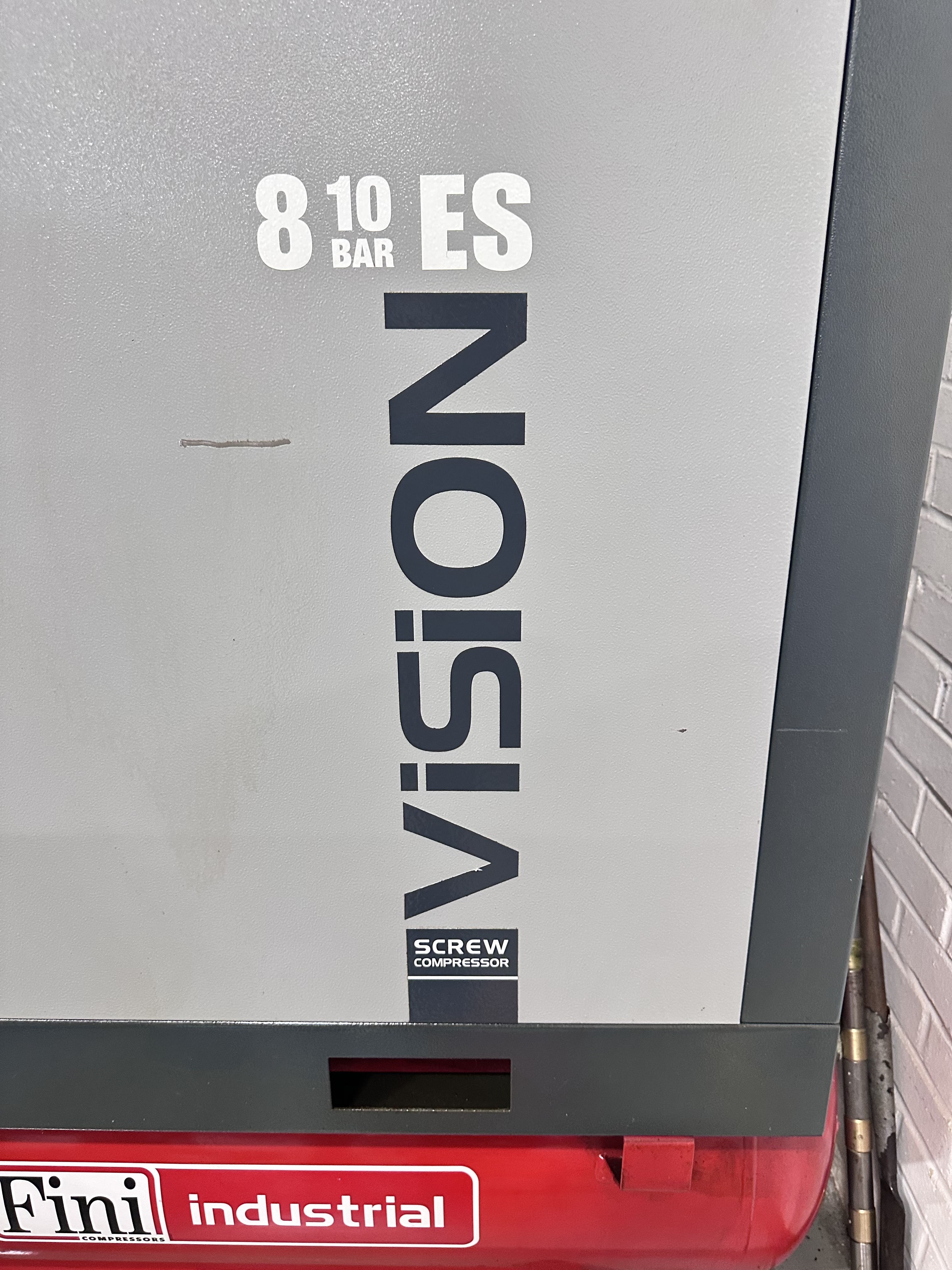 Fini Industrial Vision 8 - 10 -270 ES Air Compressor (2017) 