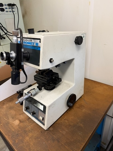 Buehler Micromet 11 Semi-automatic Microhardness Tester