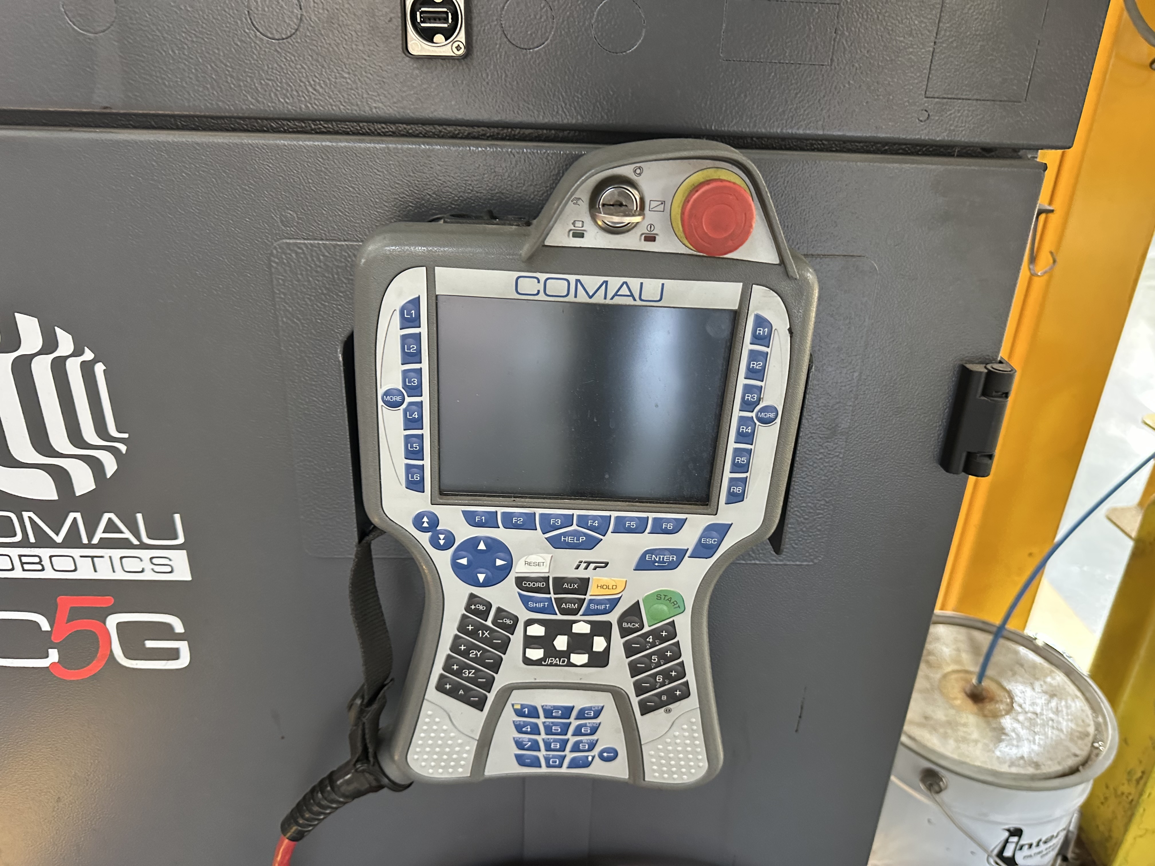 CTF Robotic Compressor Mounting Station (2002)