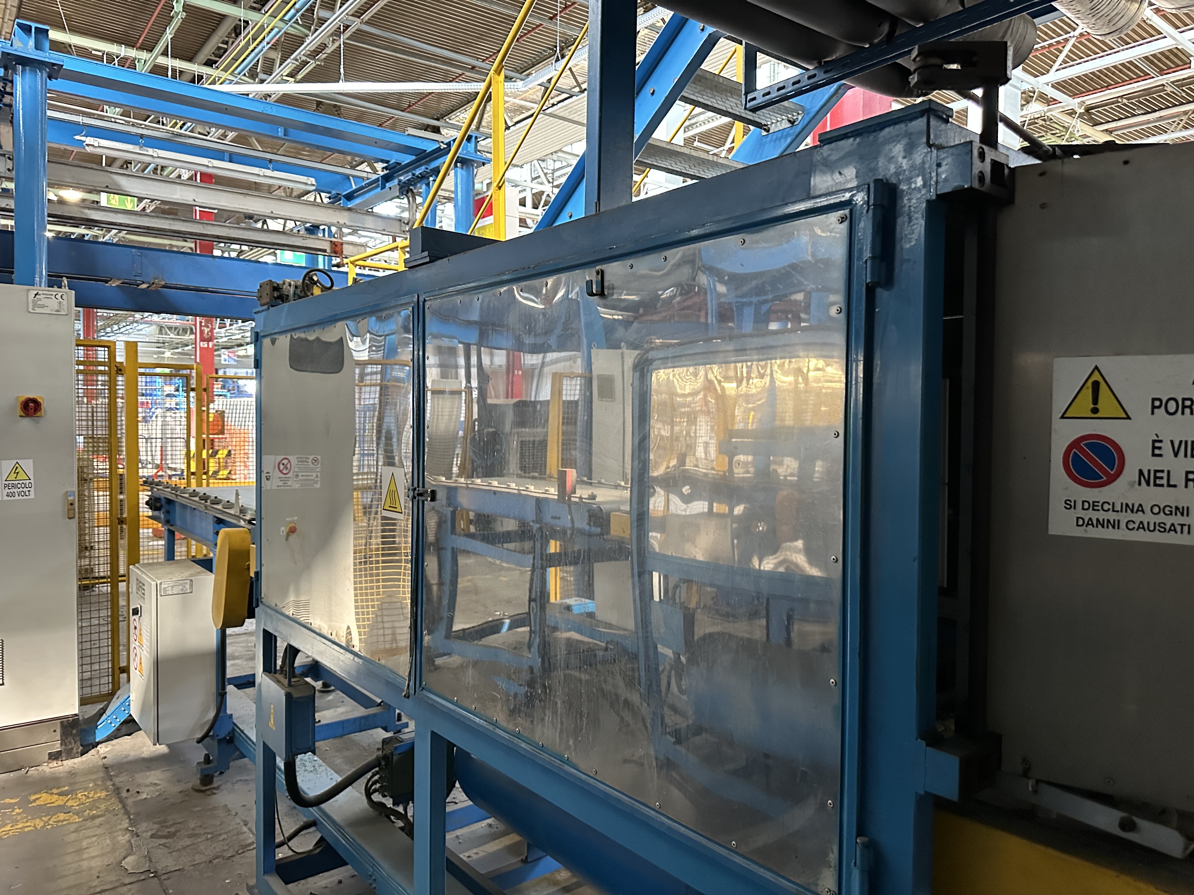 Teas Canon Cabinet Foaming Line