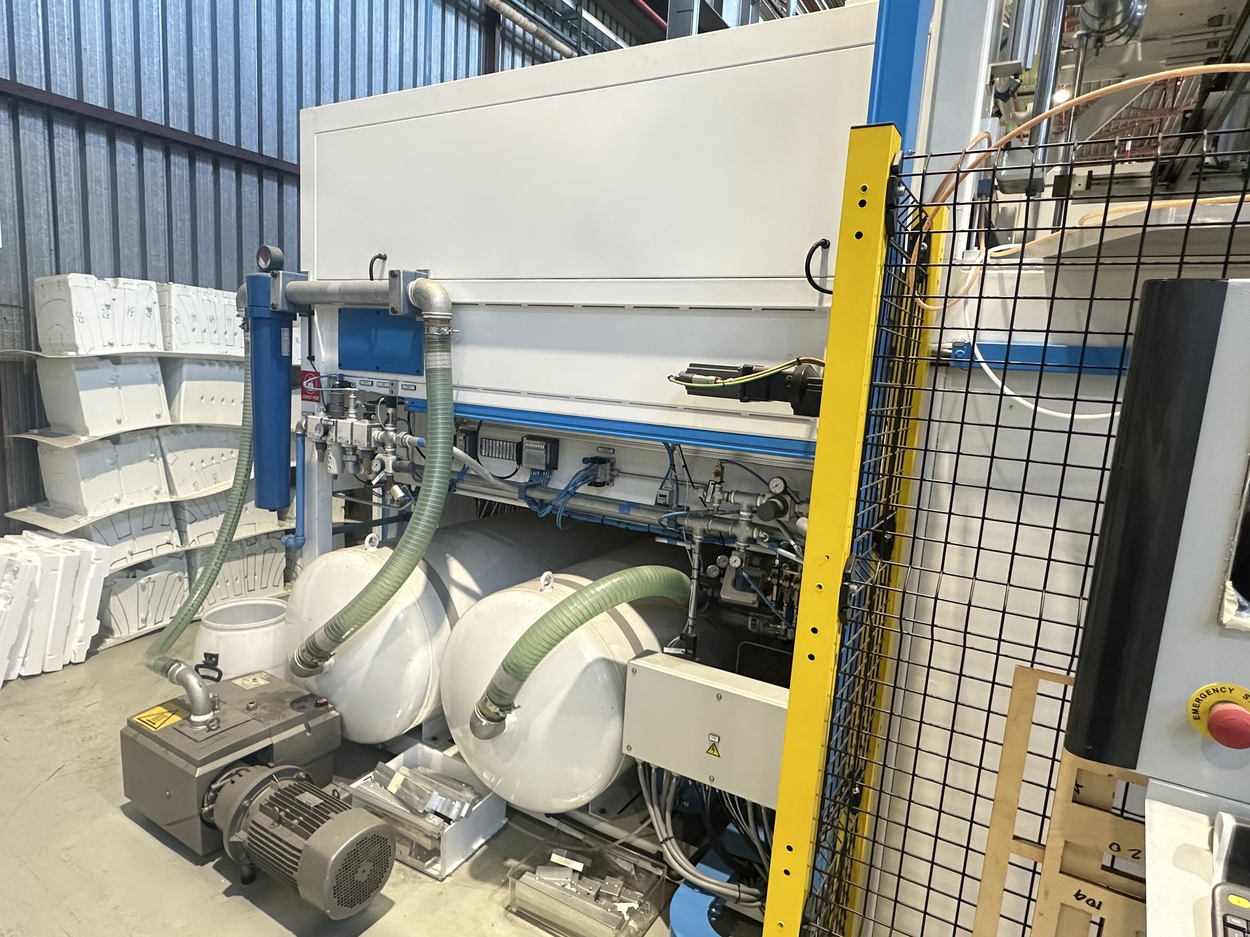 Comi Model Labor Forma 2000 x 1000 x 700mm Thermoforming Machine (2019)                                                       