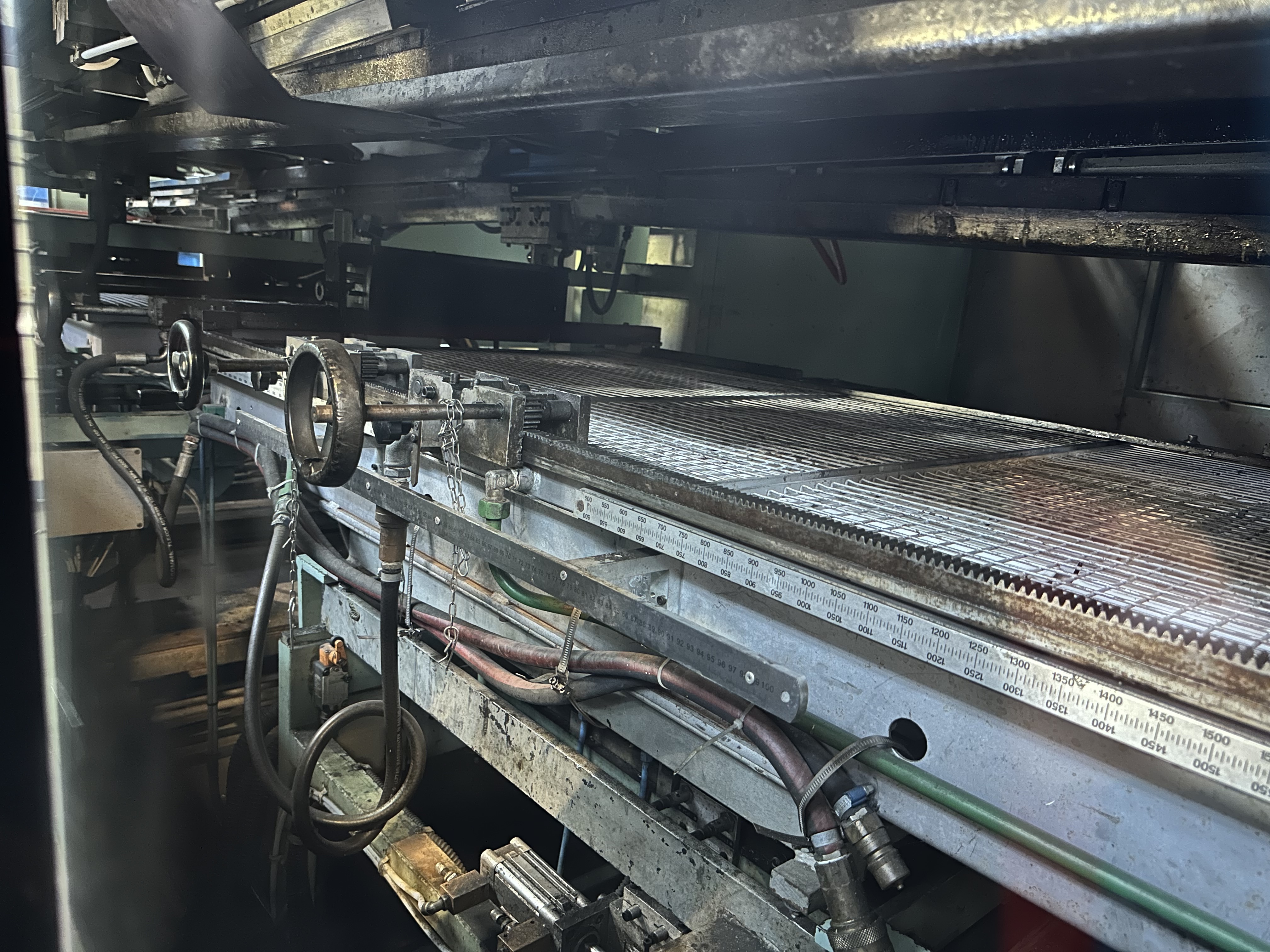 COMI SL2000 x 900 x 550mm Thermoforming Machine (1995)