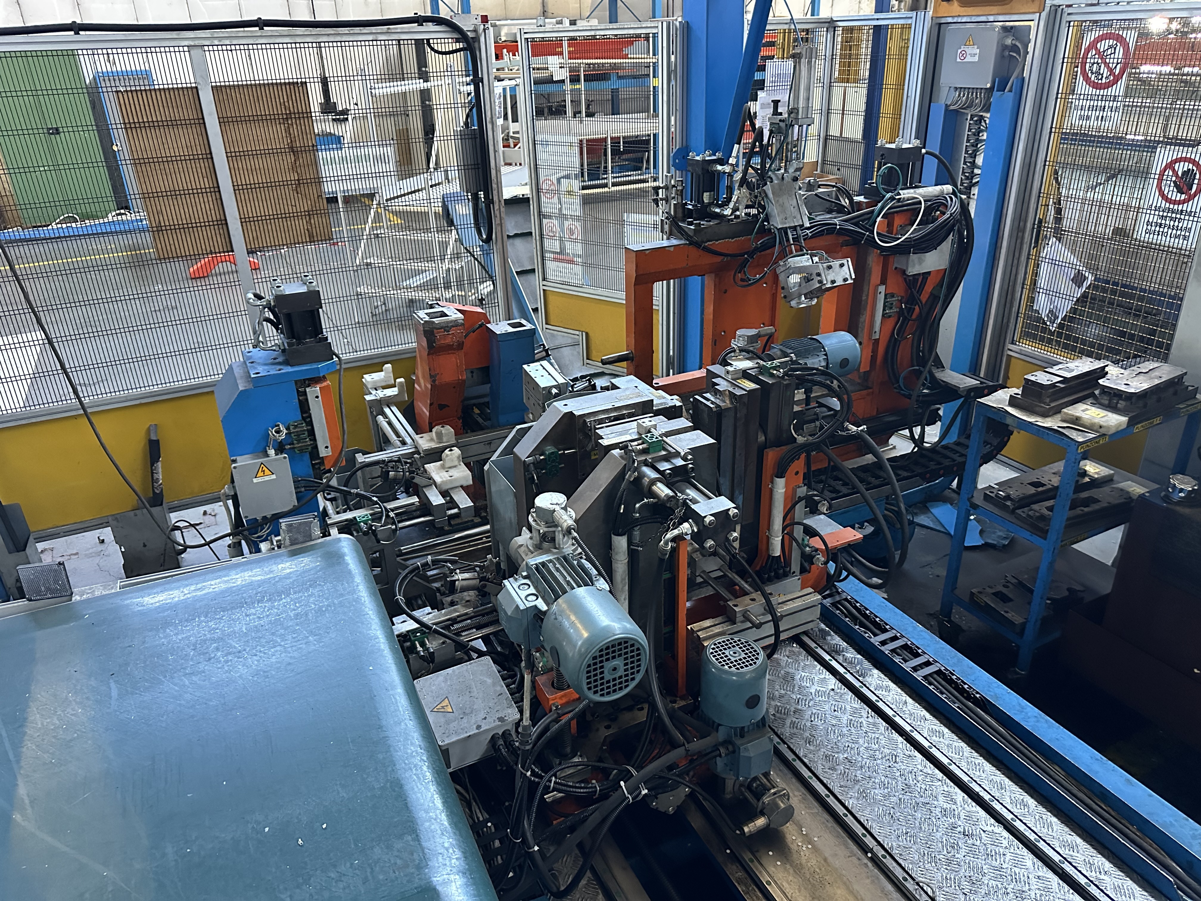 UNIMAC Inner Line Punching Machine (2013)