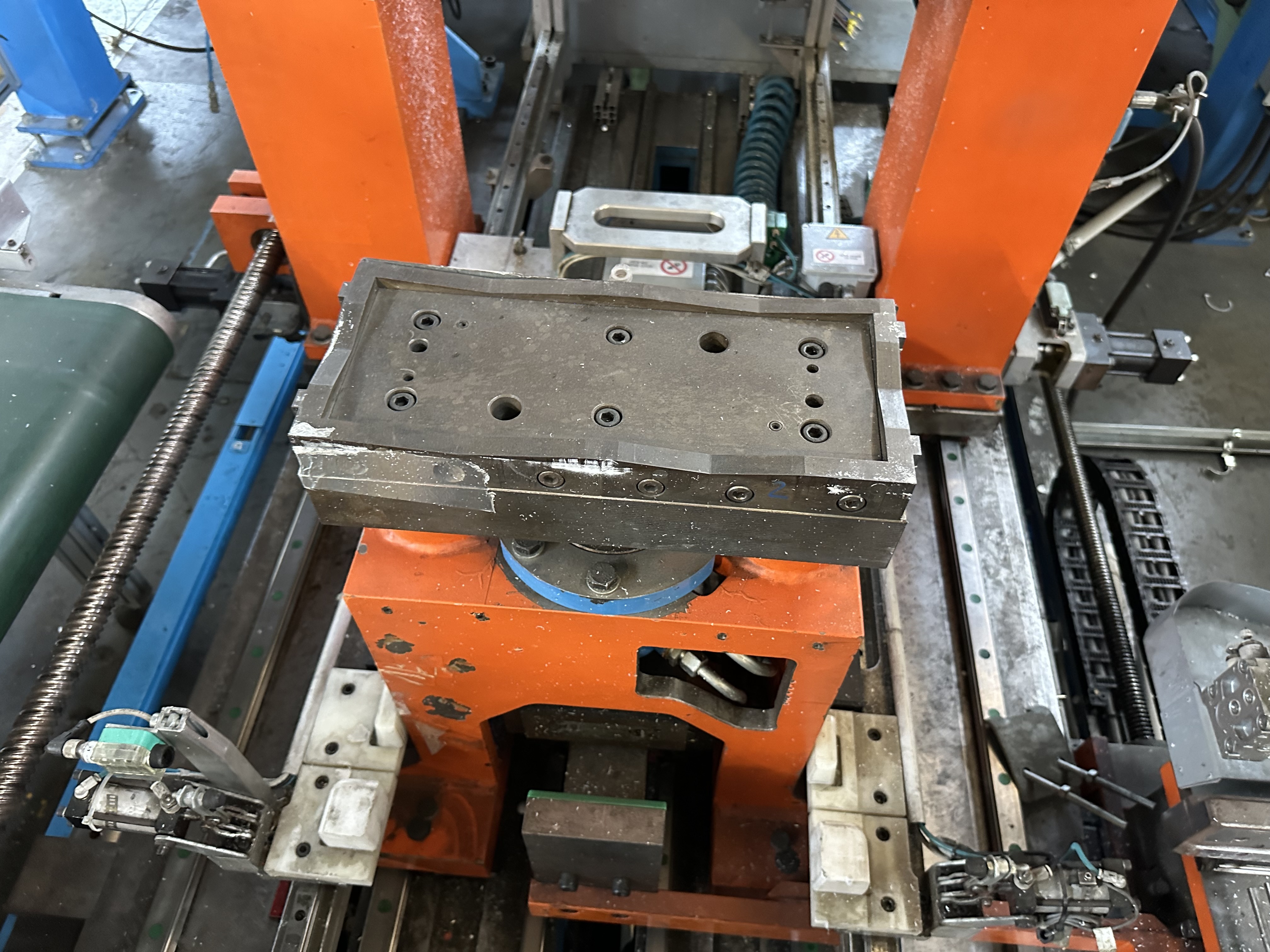 UNIMAC Inner Line Punching Machine (2013)