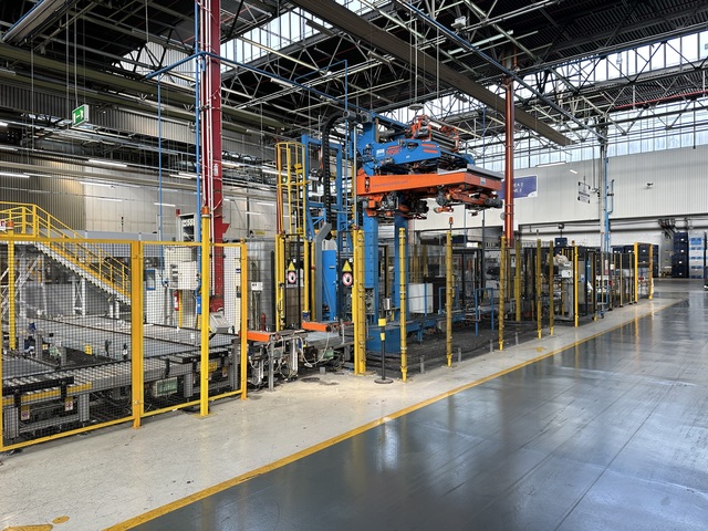 MSK Covertech Tension Tech Stretch Hood Wrapping Machine (2011)