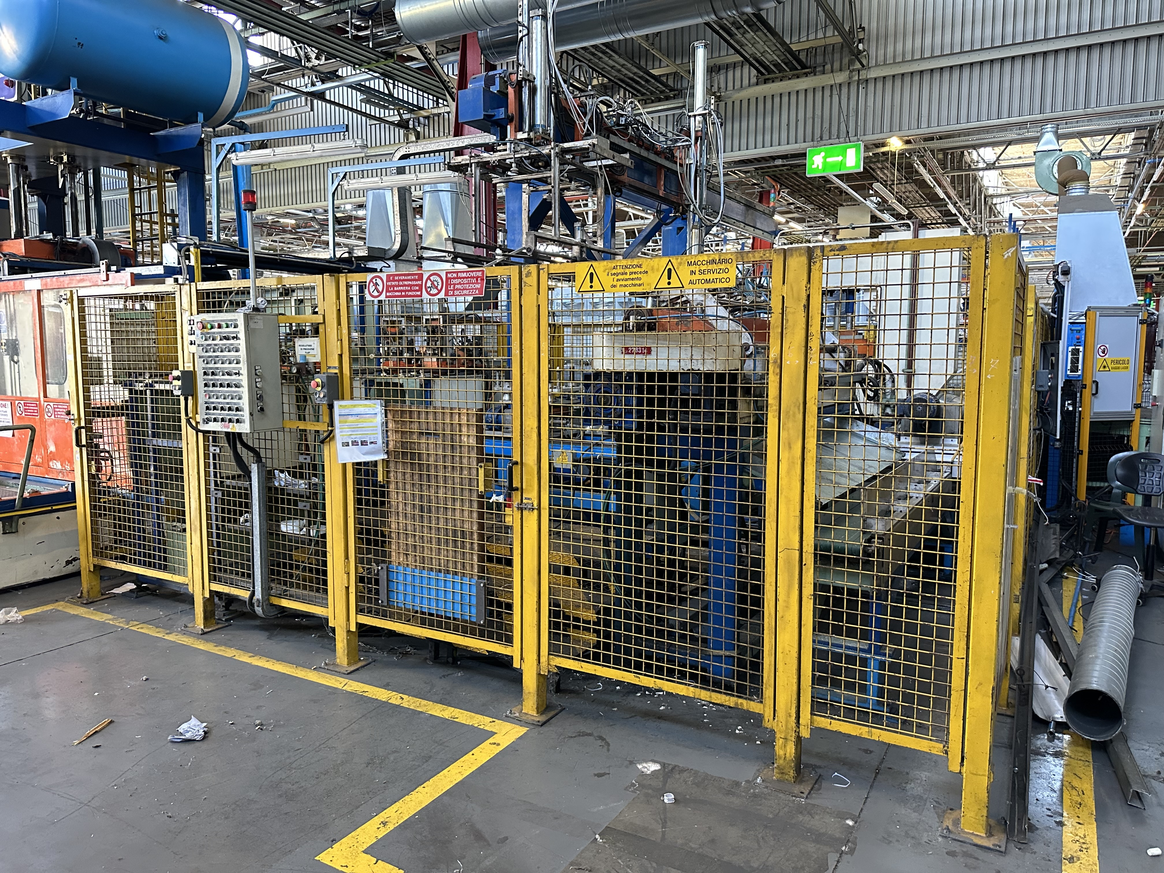 COMI SL2000 x 900 x 550mm Thermoforming Machine (1995)