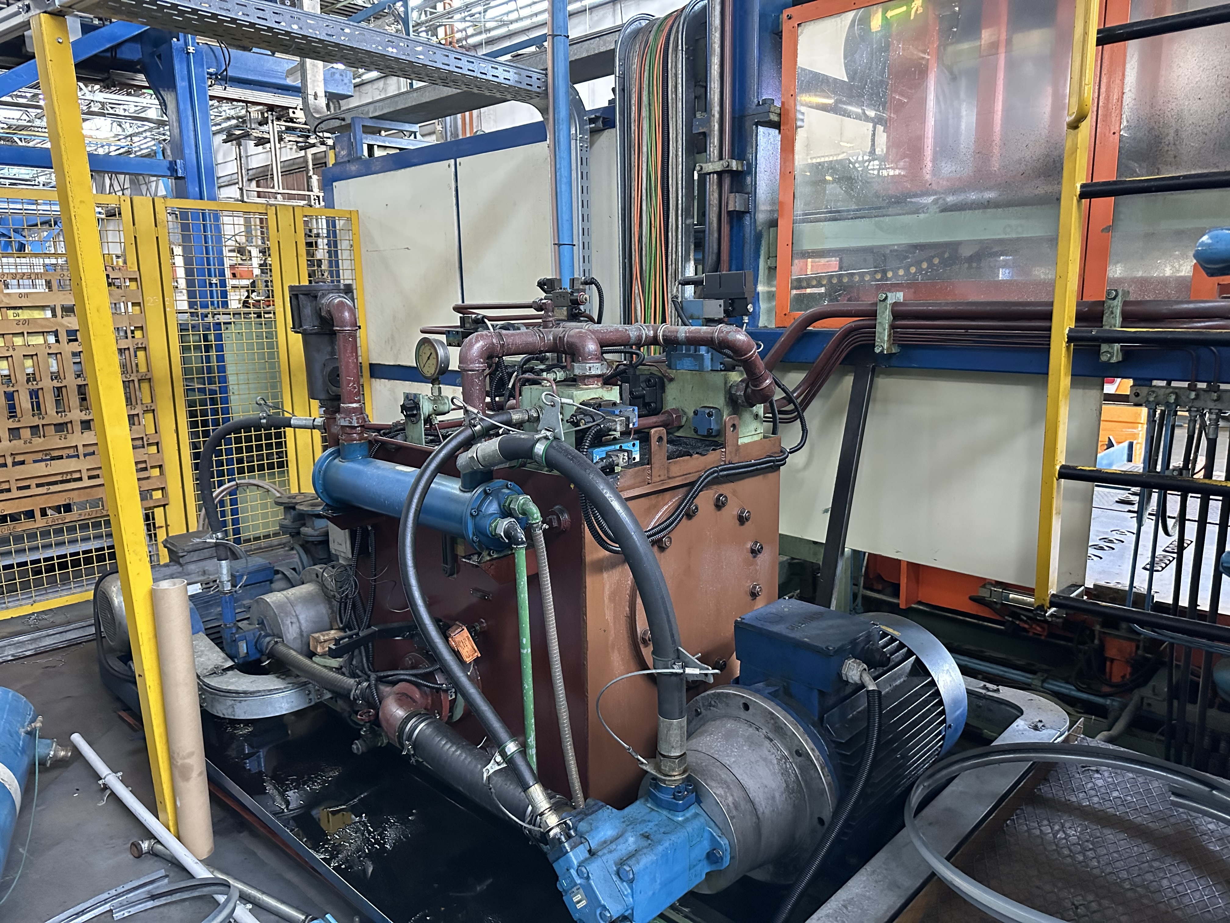 COMI SL2000 x 900 x 550mm Thermoforming Machine (1995)