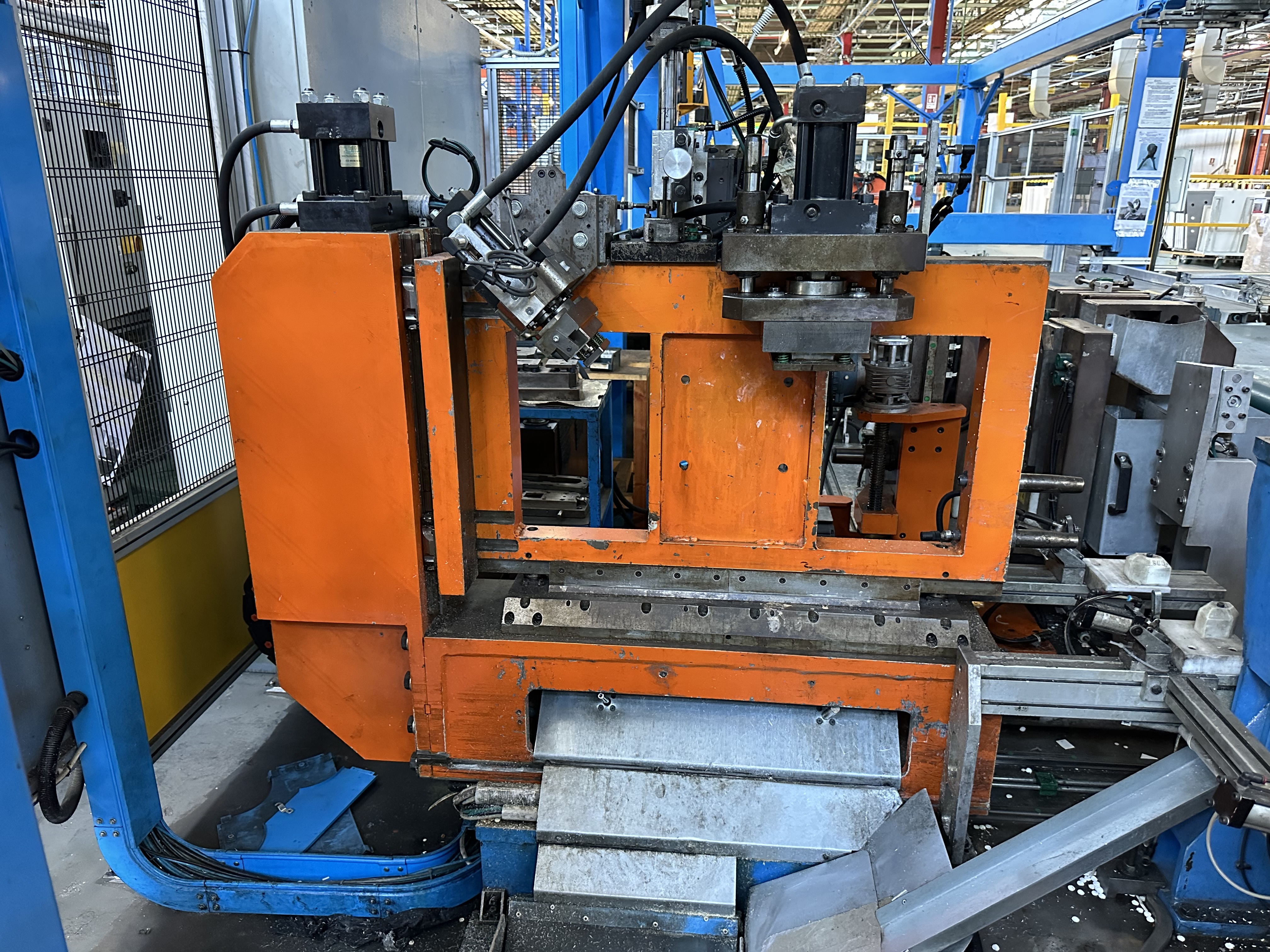 UNIMAC Inner Line Punching Machine (2013)