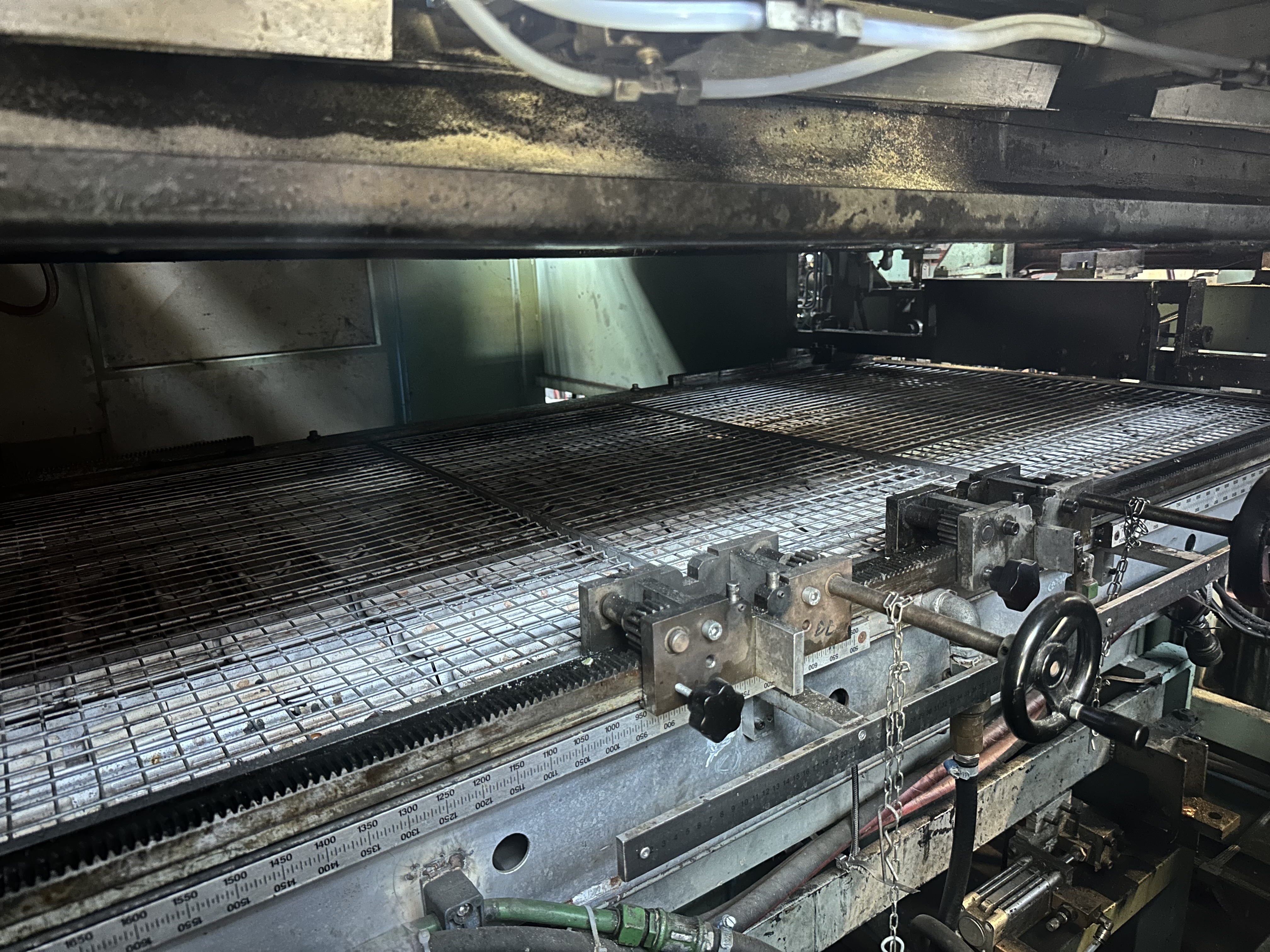 COMI SL2000 x 900 x 550mm Thermoforming Machine (1995)