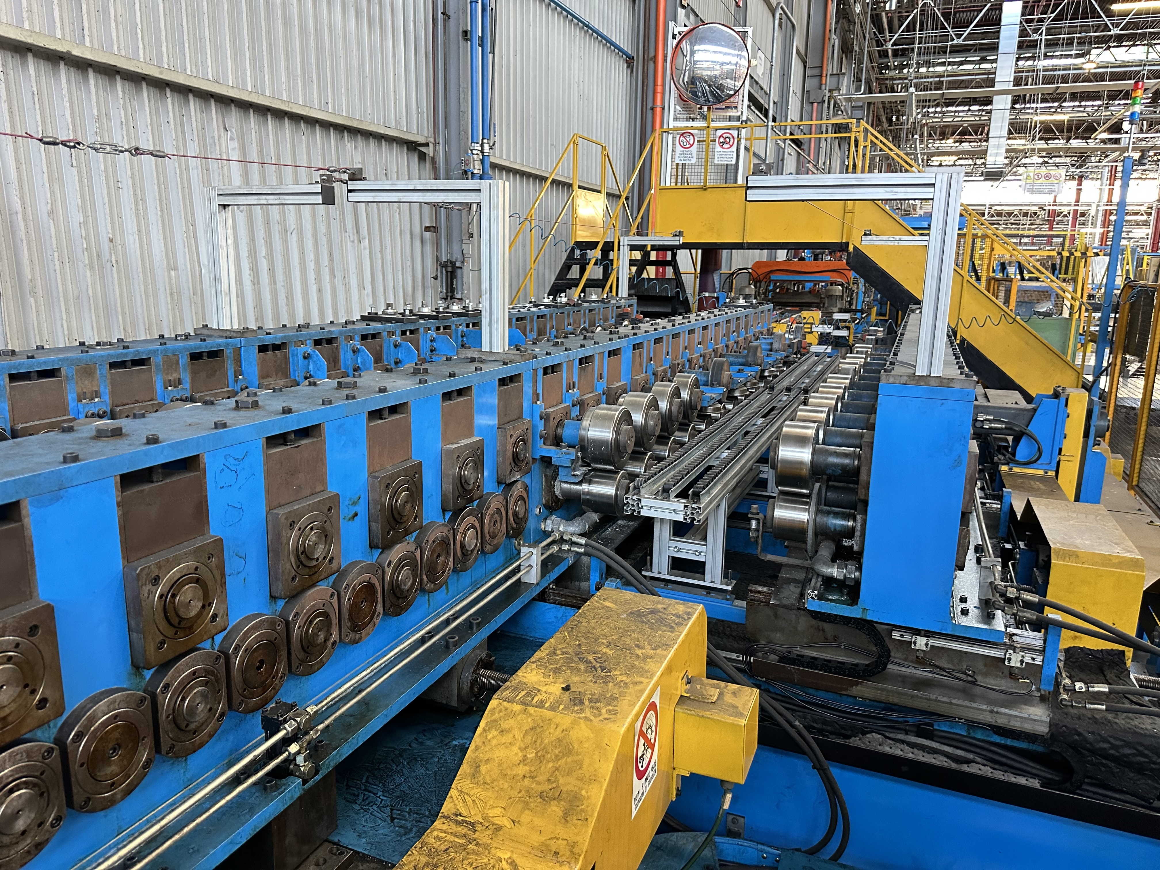 Barreta DOD/SD Side Panel Line (2000)