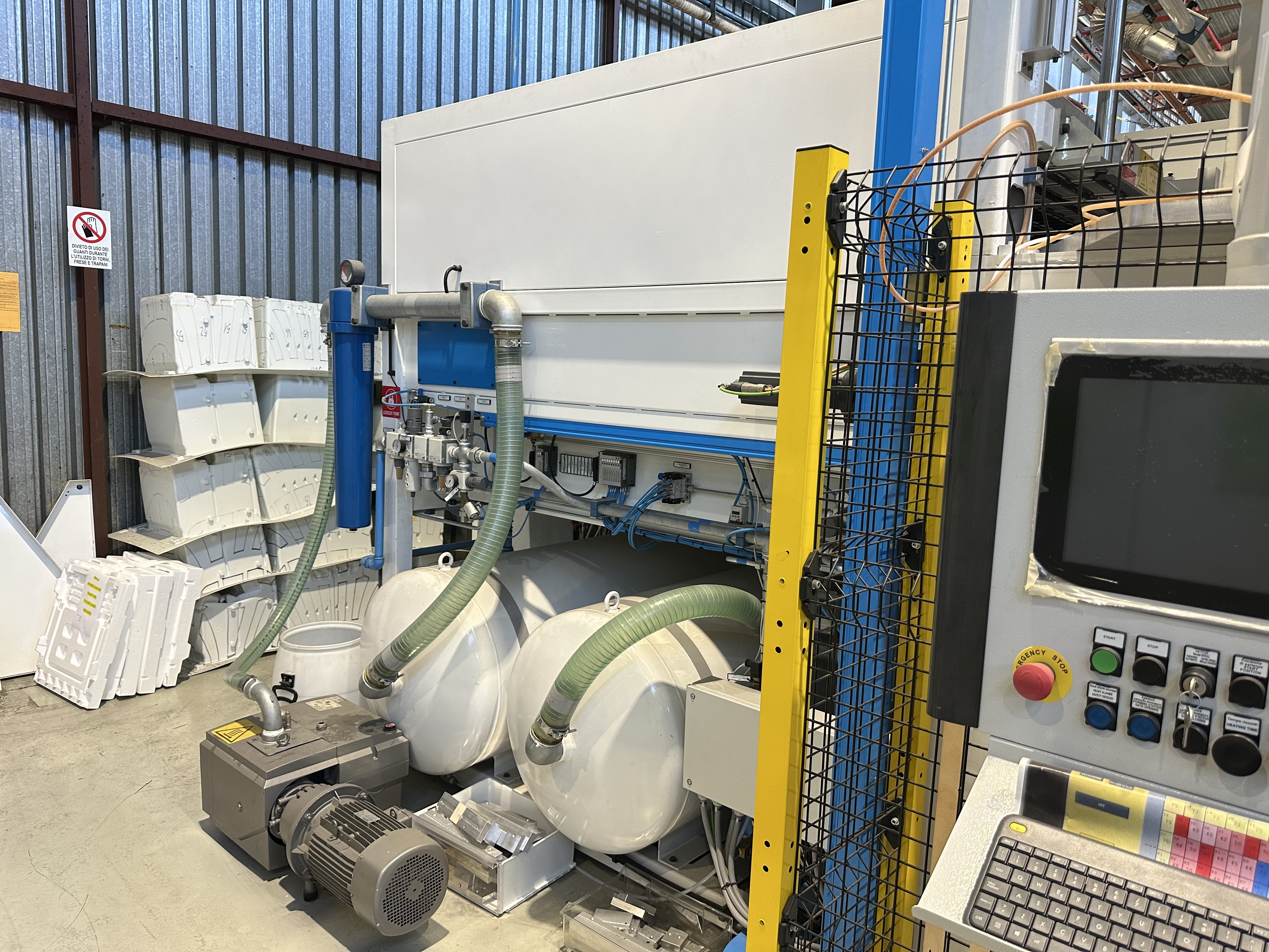 Comi Model Labor Forma 2000 x 1000 x 700mm Thermoforming Machine (2019)                                                       