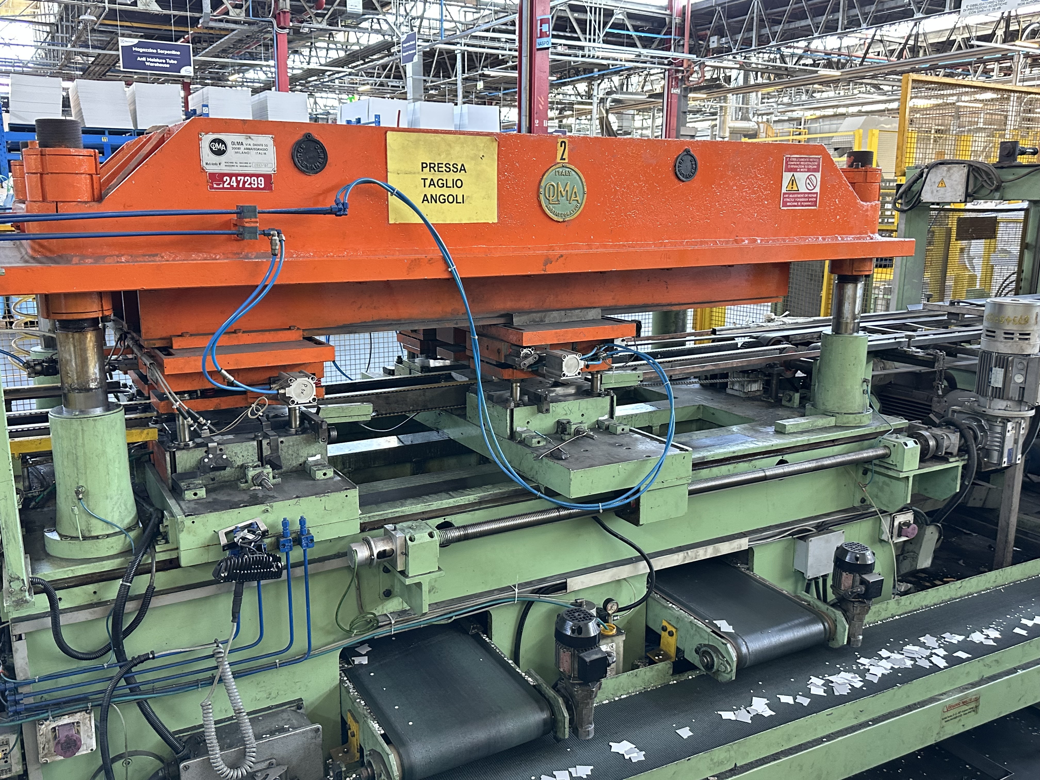 Olma Combi Door Panel Line (1988)