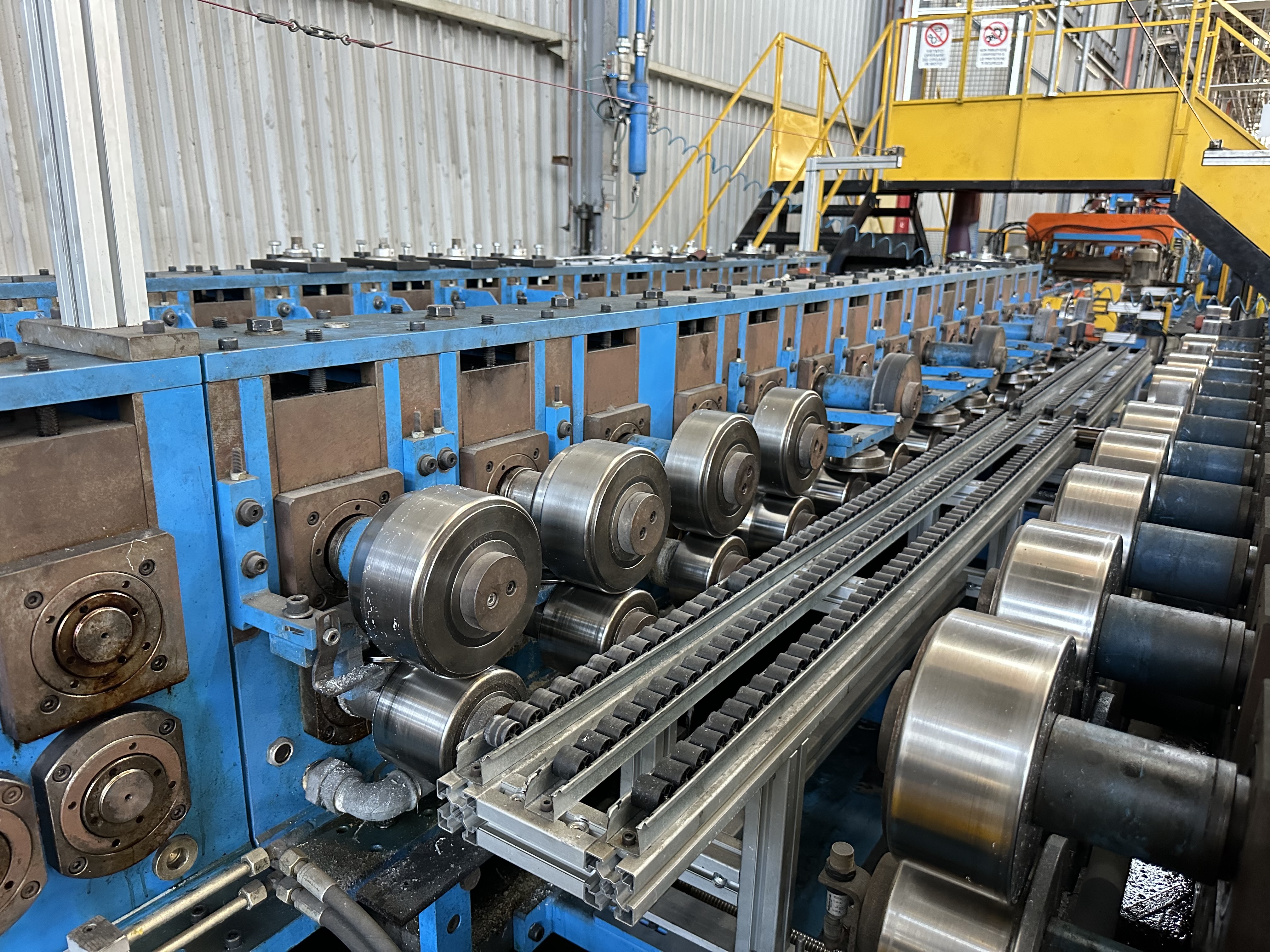Barreta DOD/SD Side Panel Line (2000)