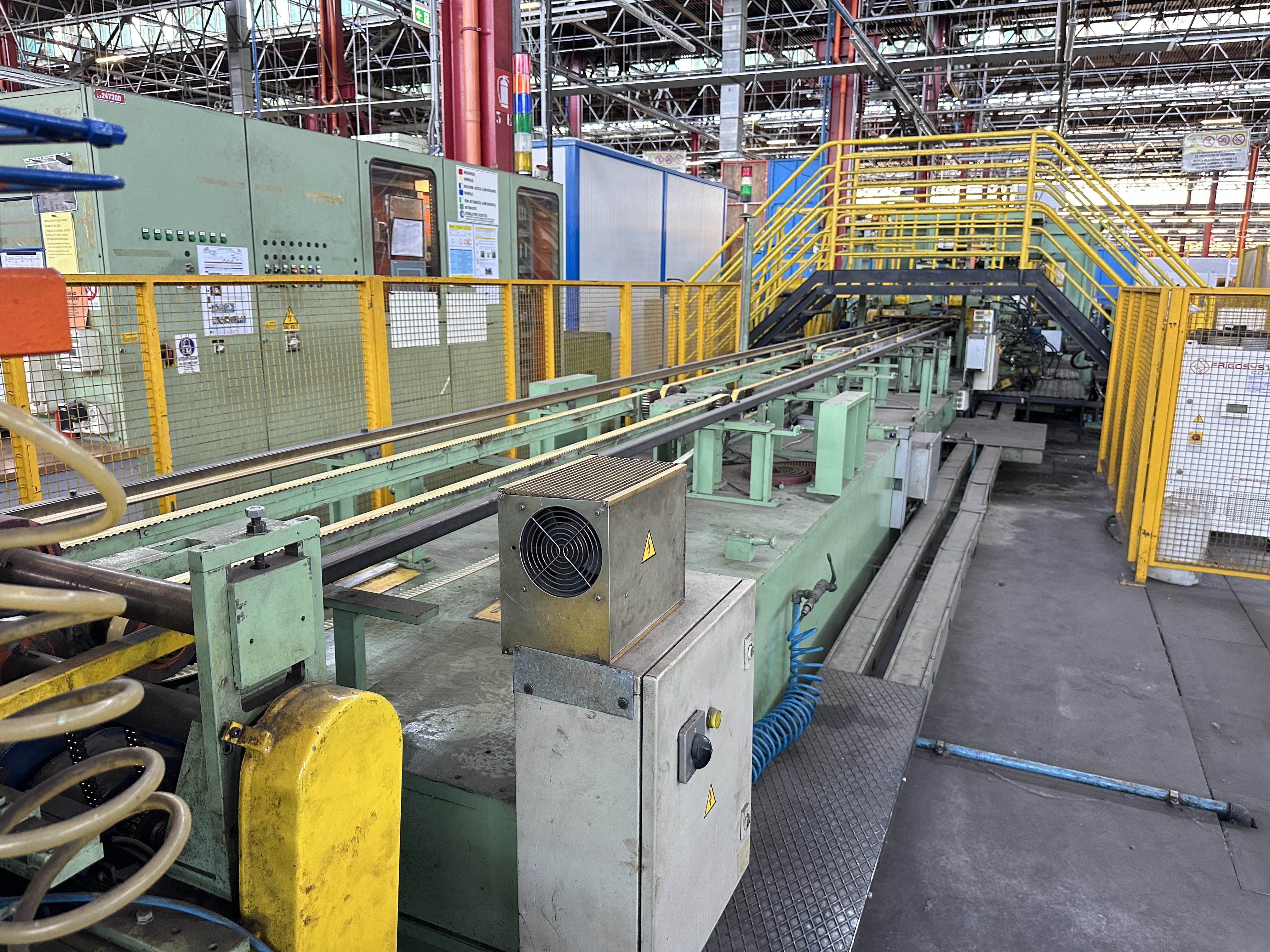 Olma Combi Door Panel Line (1988)