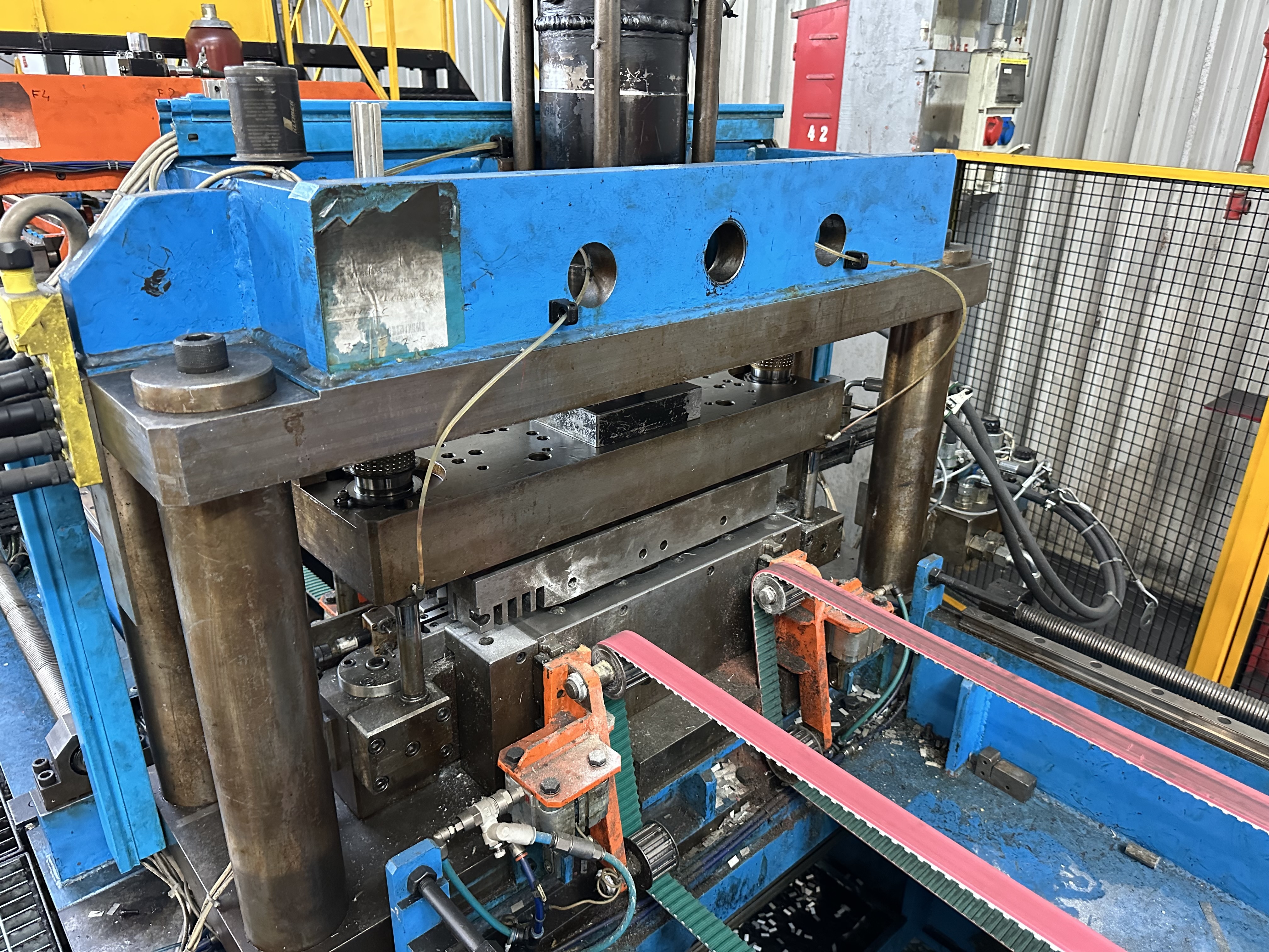 Barreta DOD/SD Side Panel Line (2000)