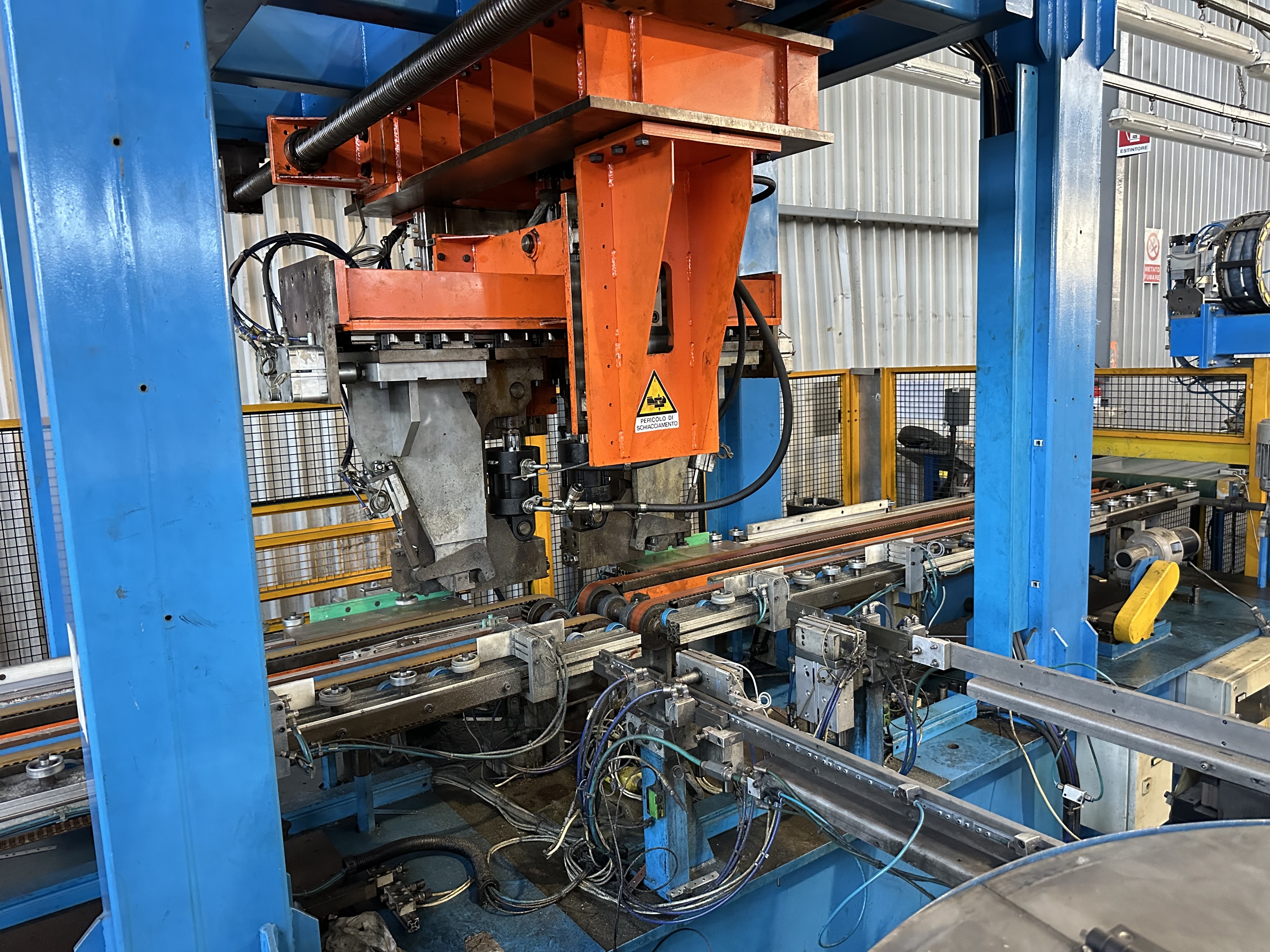 Barreta DOD/SD Side Panel Line (2000)