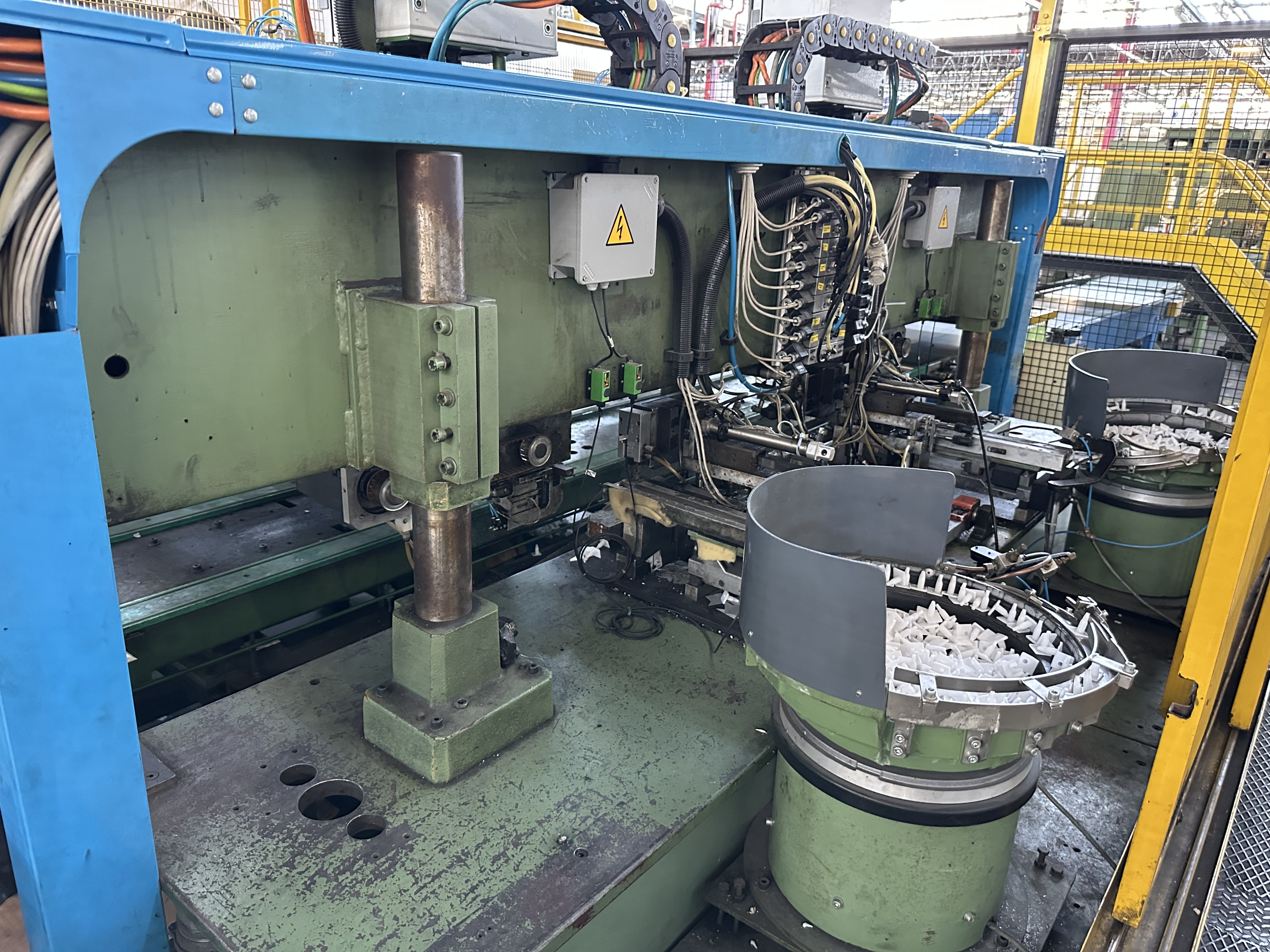 Olma Combi Door Panel Line (1988)