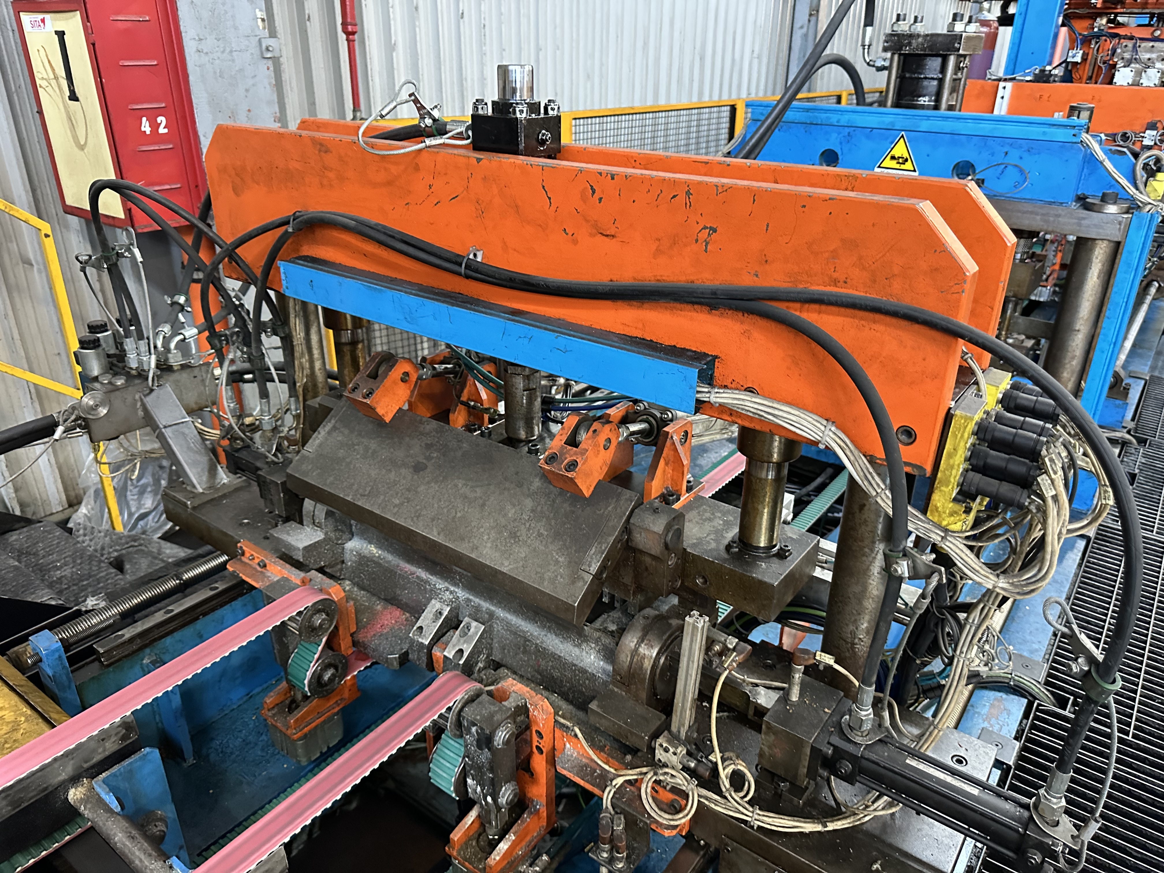 Barreta DOD/SD Side Panel Line (2000)