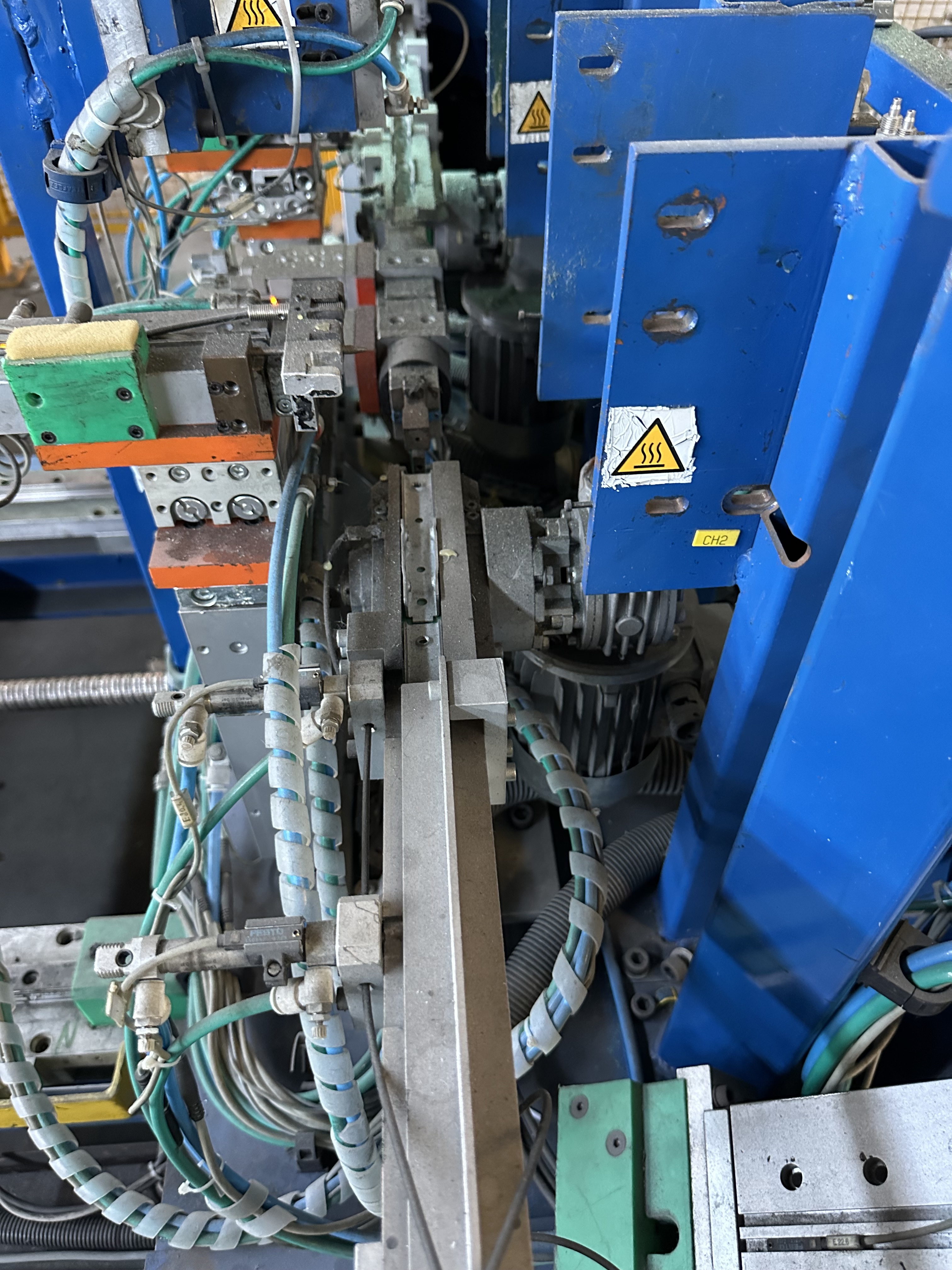 Sapim Door Panel Line (1982)