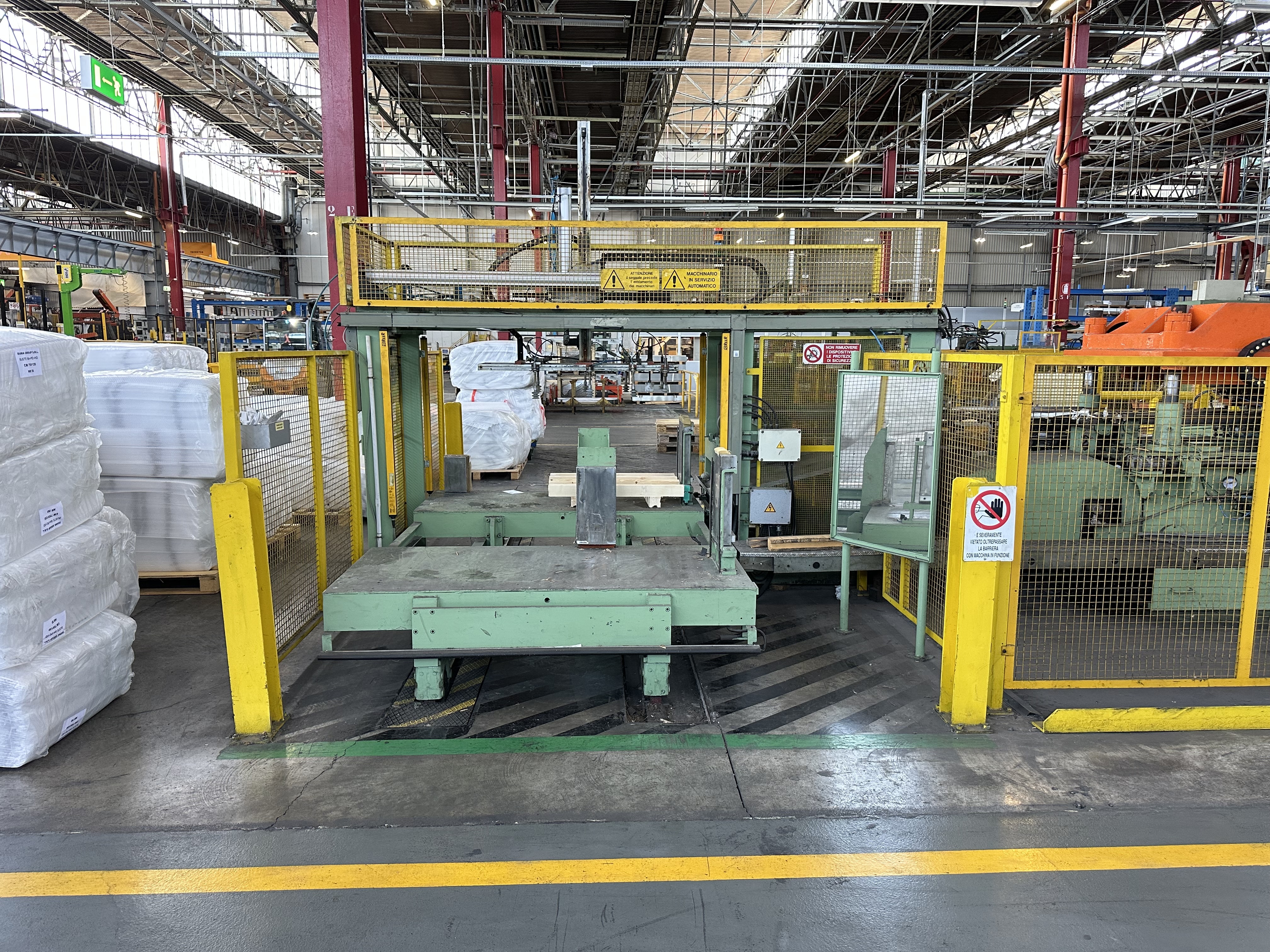Olma Combi Door Panel Line (1988)