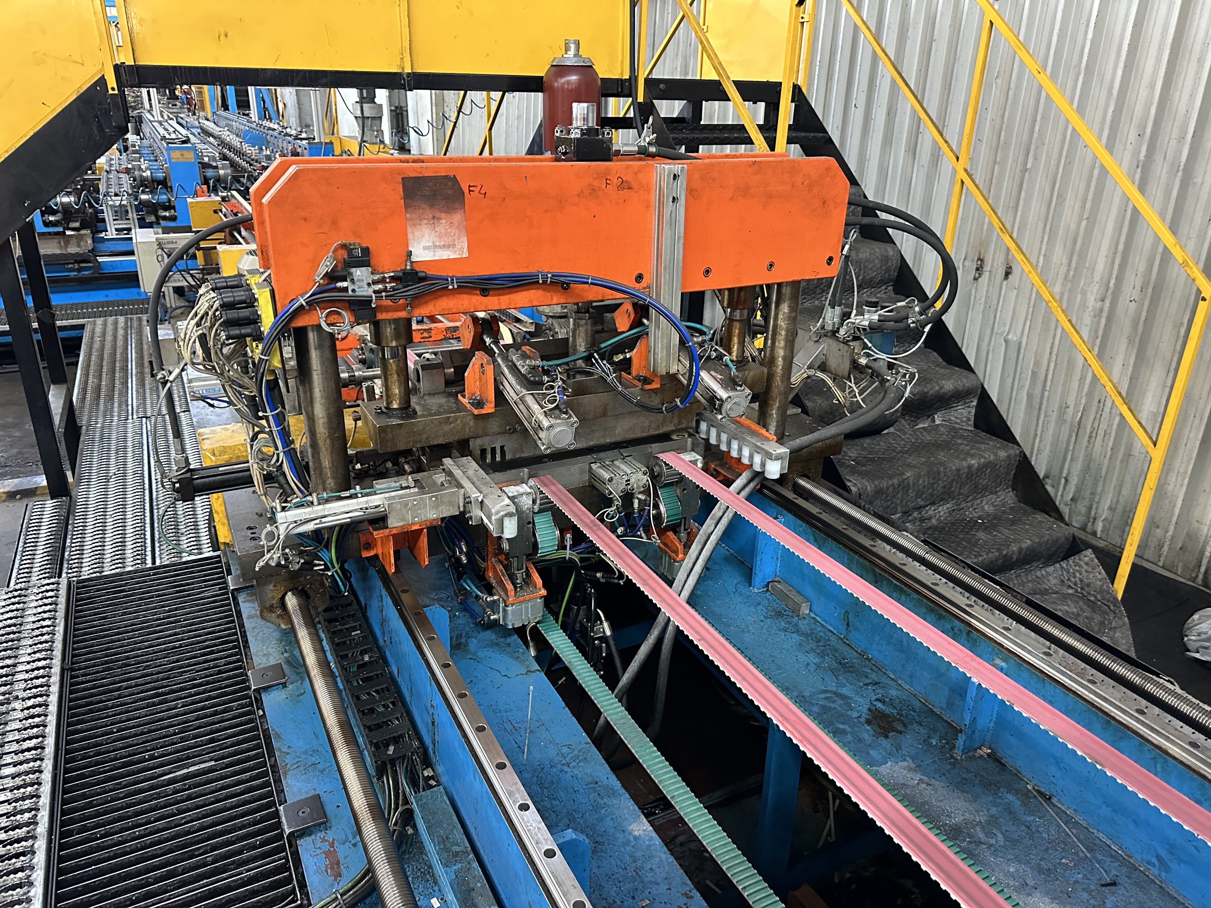 Barreta DOD/SD Side Panel Line (2000)