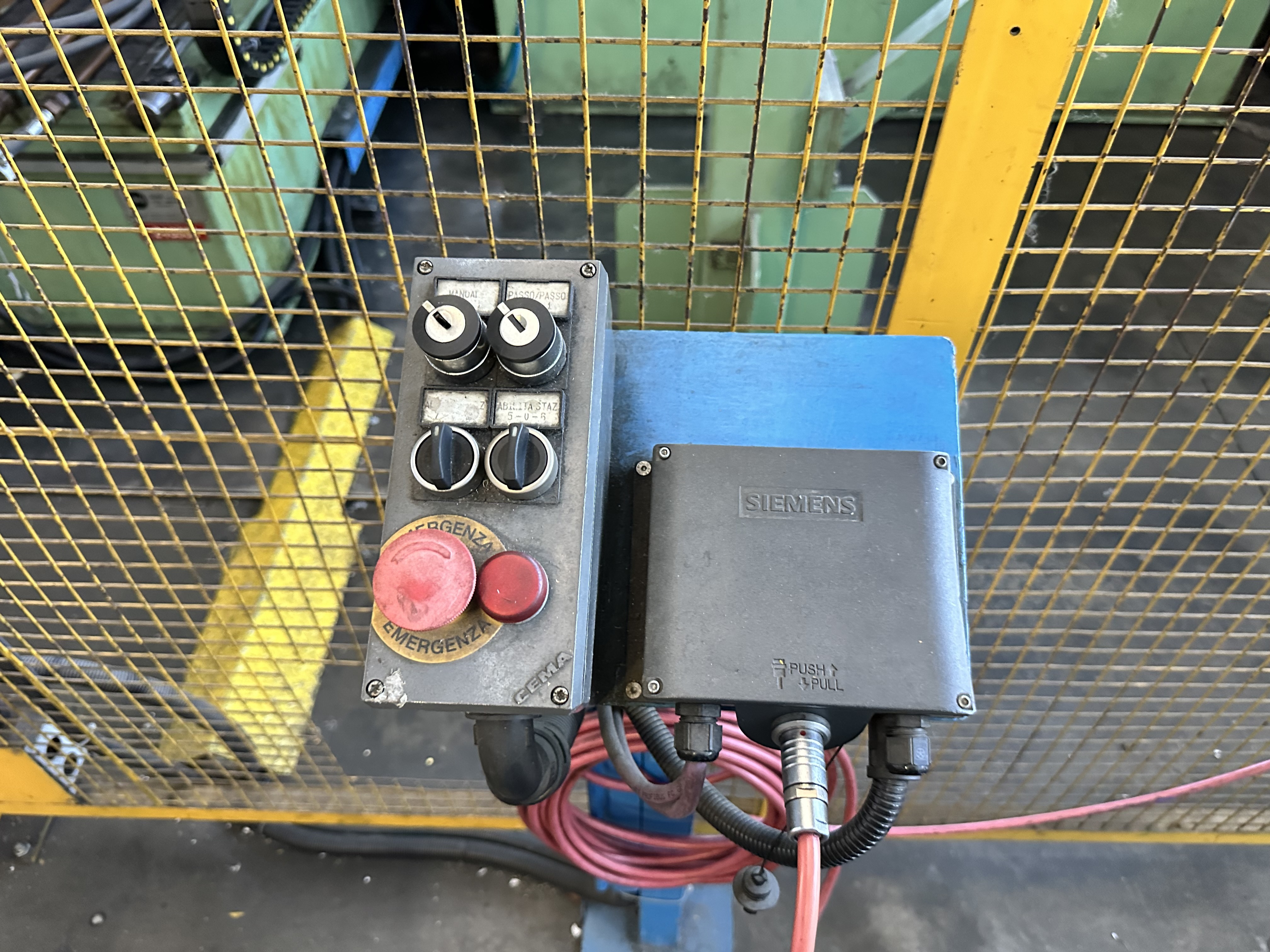 Olma Combi Door Panel Line (1988)