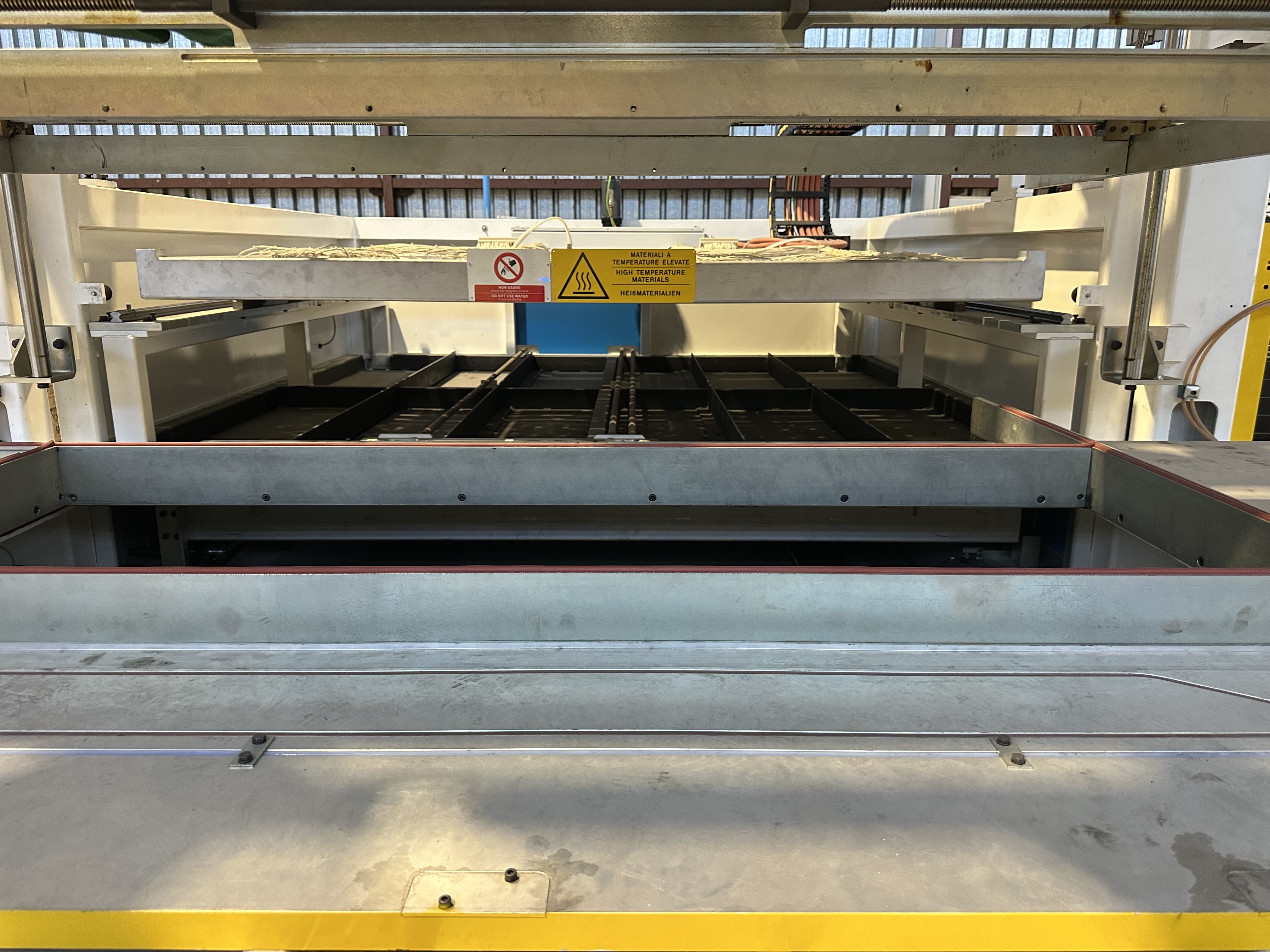 Comi Model Labor Forma 2000 x 1000 x 700mm Thermoforming Machine (2019)                                                       