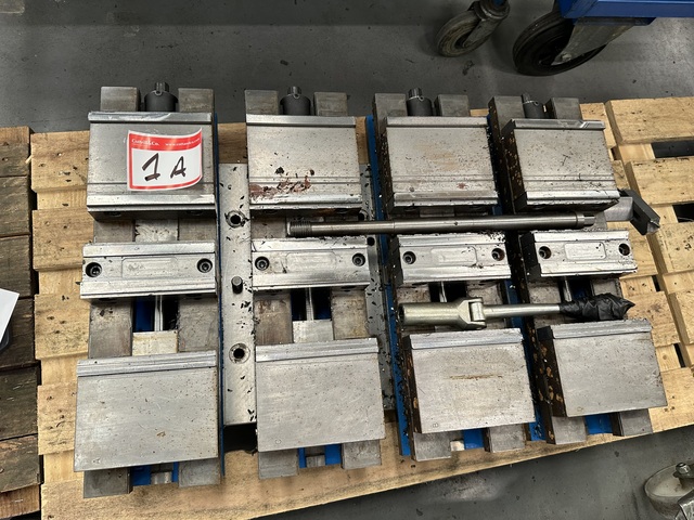 (4) x Work Holding Vices