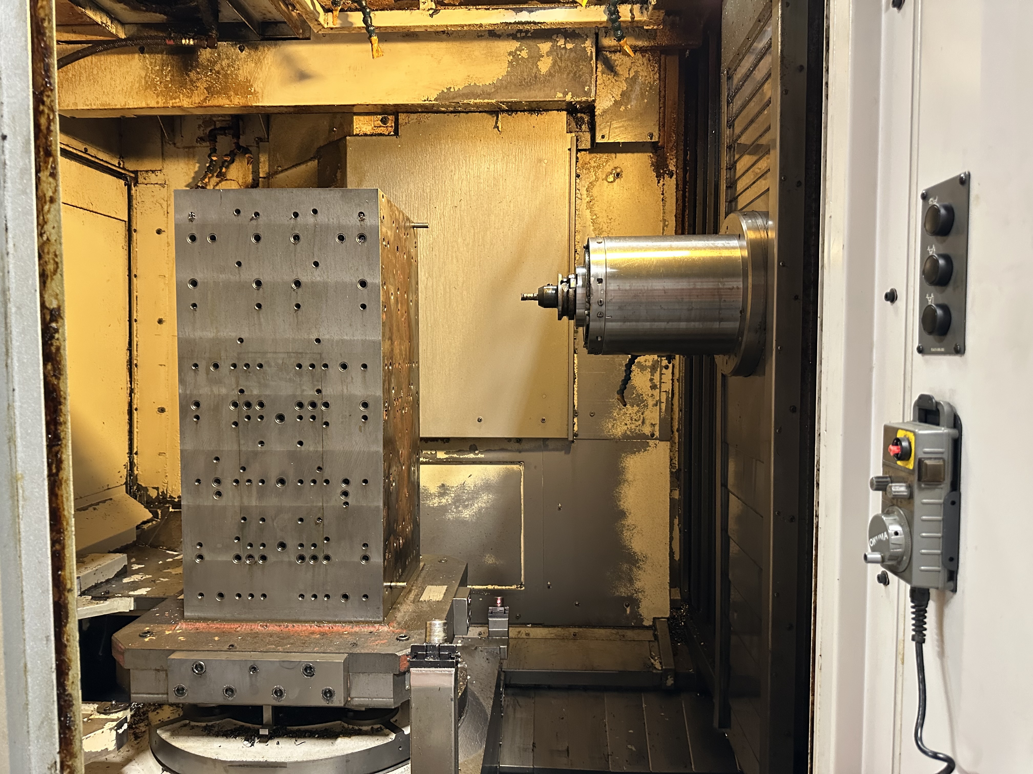 Okuma Space Centre MA-600HB Horizontal Twin Pallet Machining Centre. (2006)