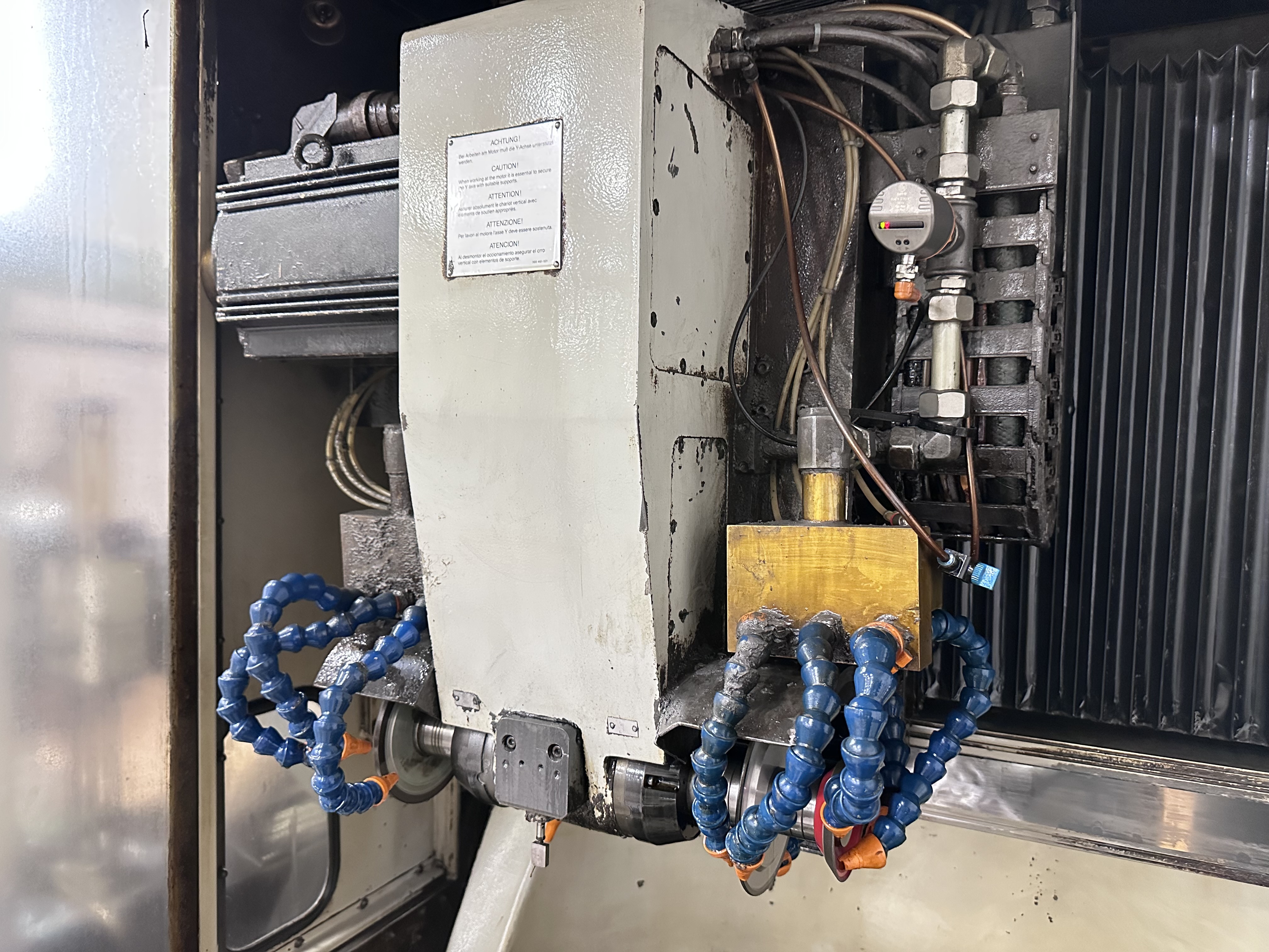 Walter Heli-Power Production 5-Axis CNC Tool Grinder. (1998)