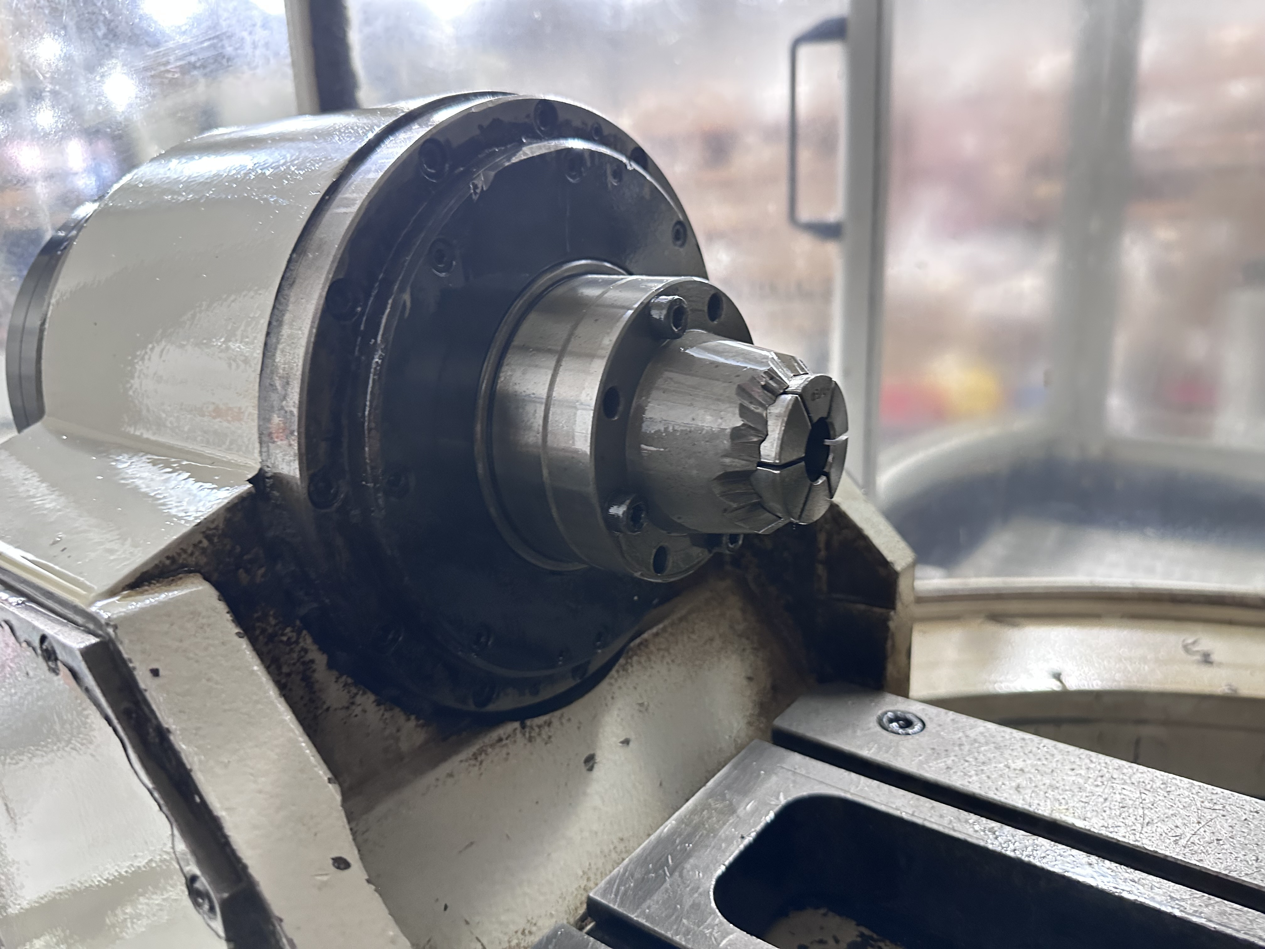 Walter Heli-Power Production 5-Axis CNC Tool Grinder. (1998)