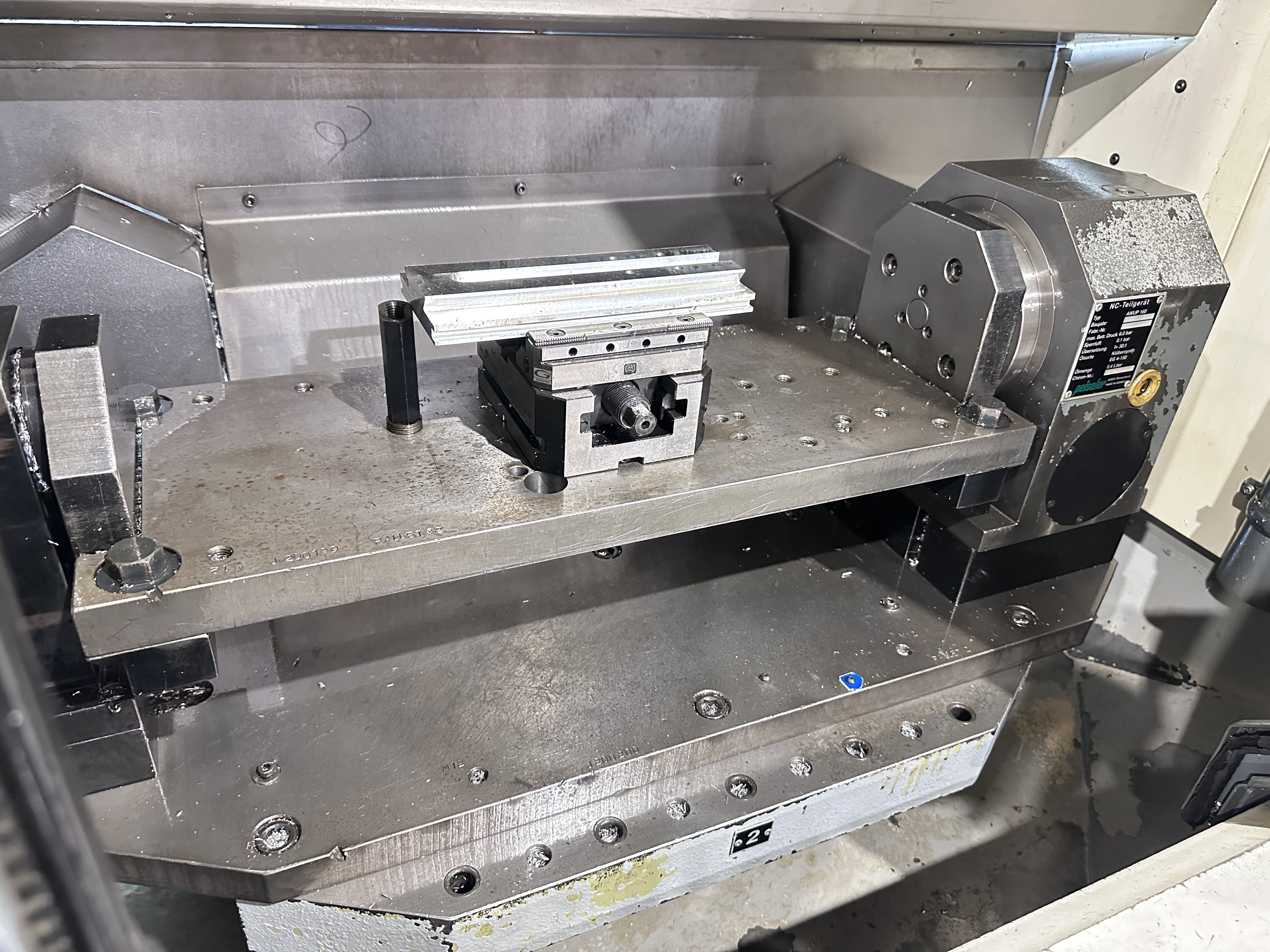 Chiron FZ 15 W High Speed Twin Pallet Vertical Machining Centre. (2002)