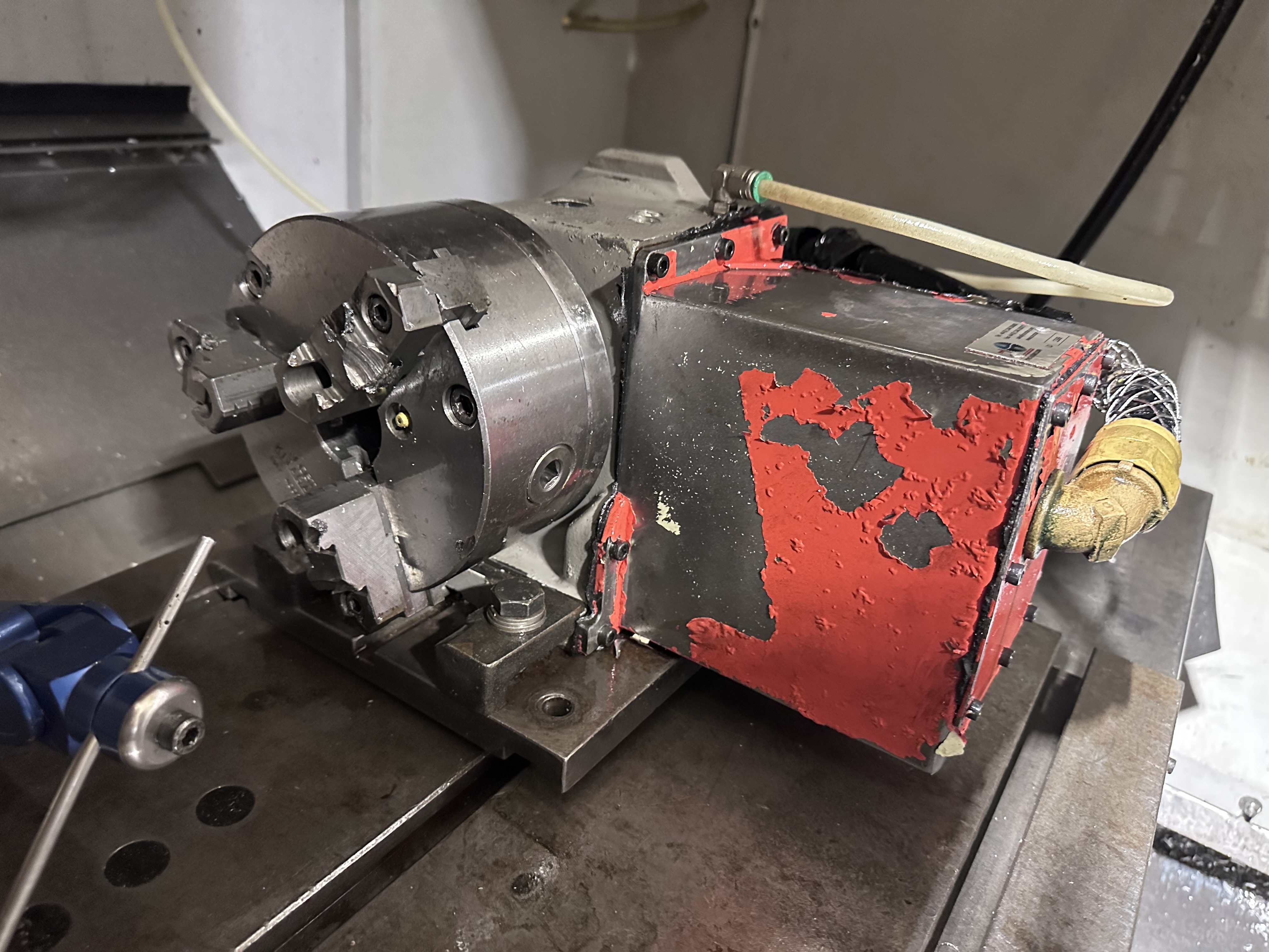 Cincinnati VMC-750 Vertical Machining Centre. (1999)