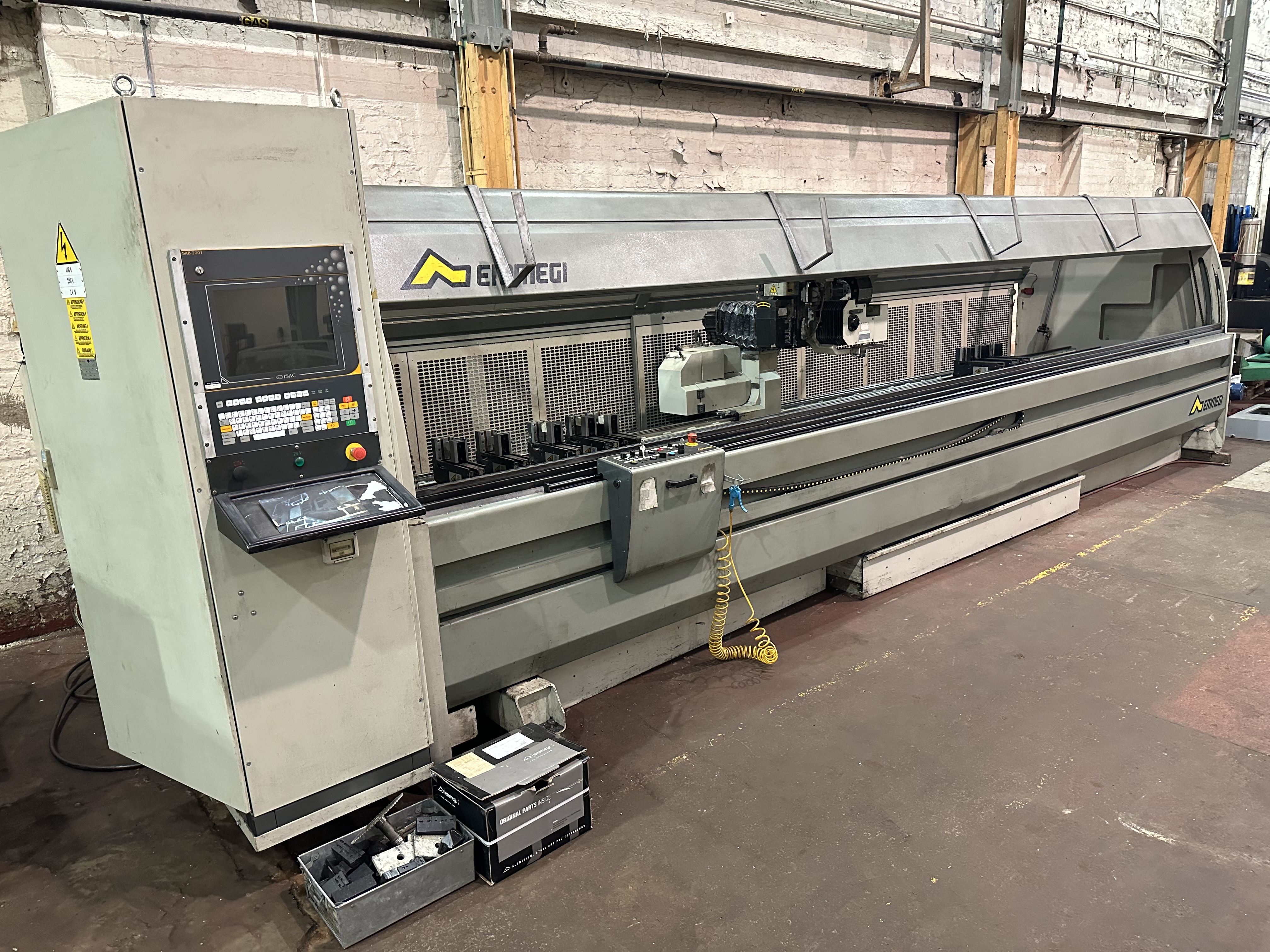3510 - Emmegi Comet Isola 4 Axis CNC Vertical Machining Centre (2004)