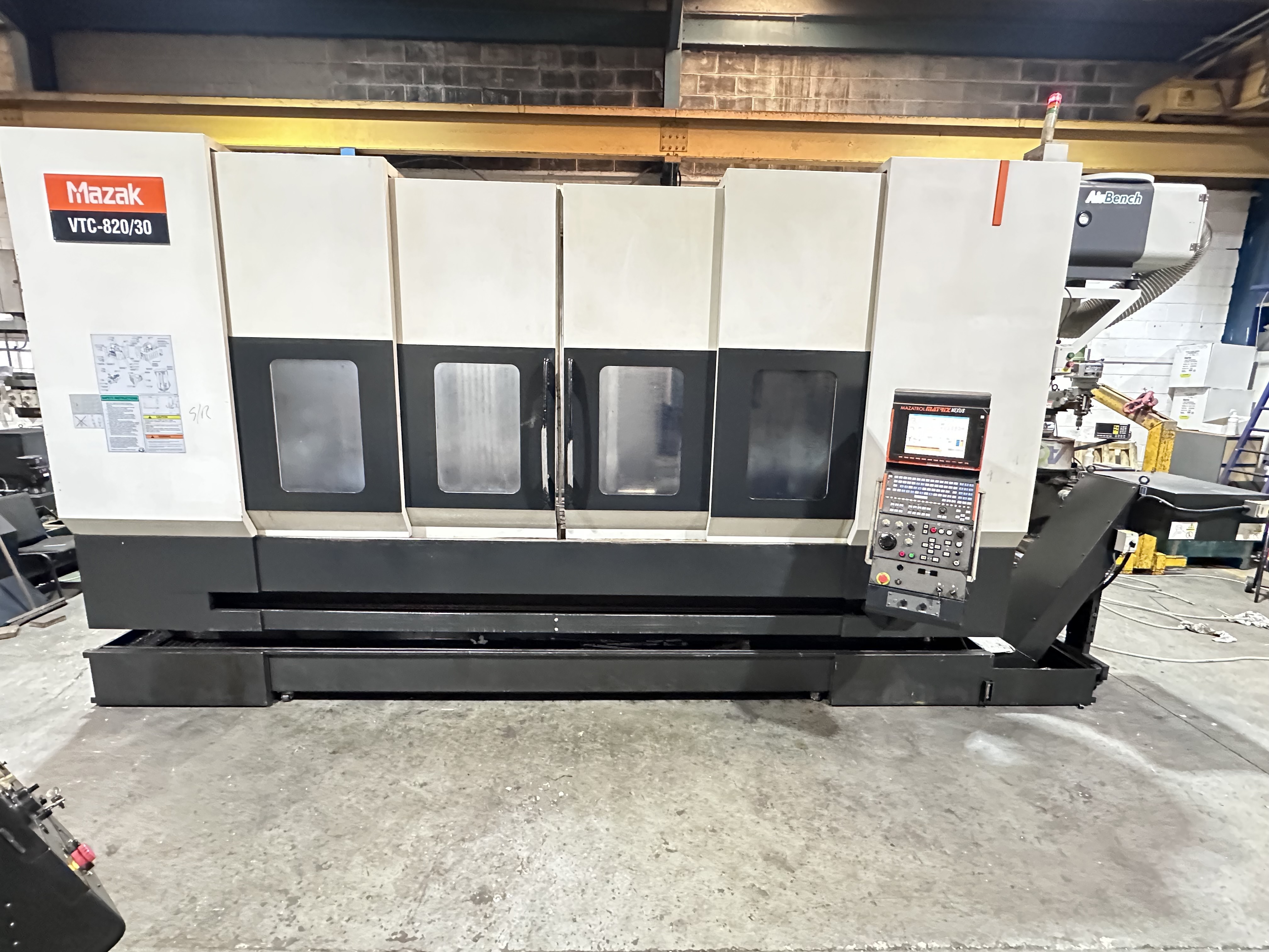 Mazak VTC820/30 3-Axis Machining Centre. (2010)