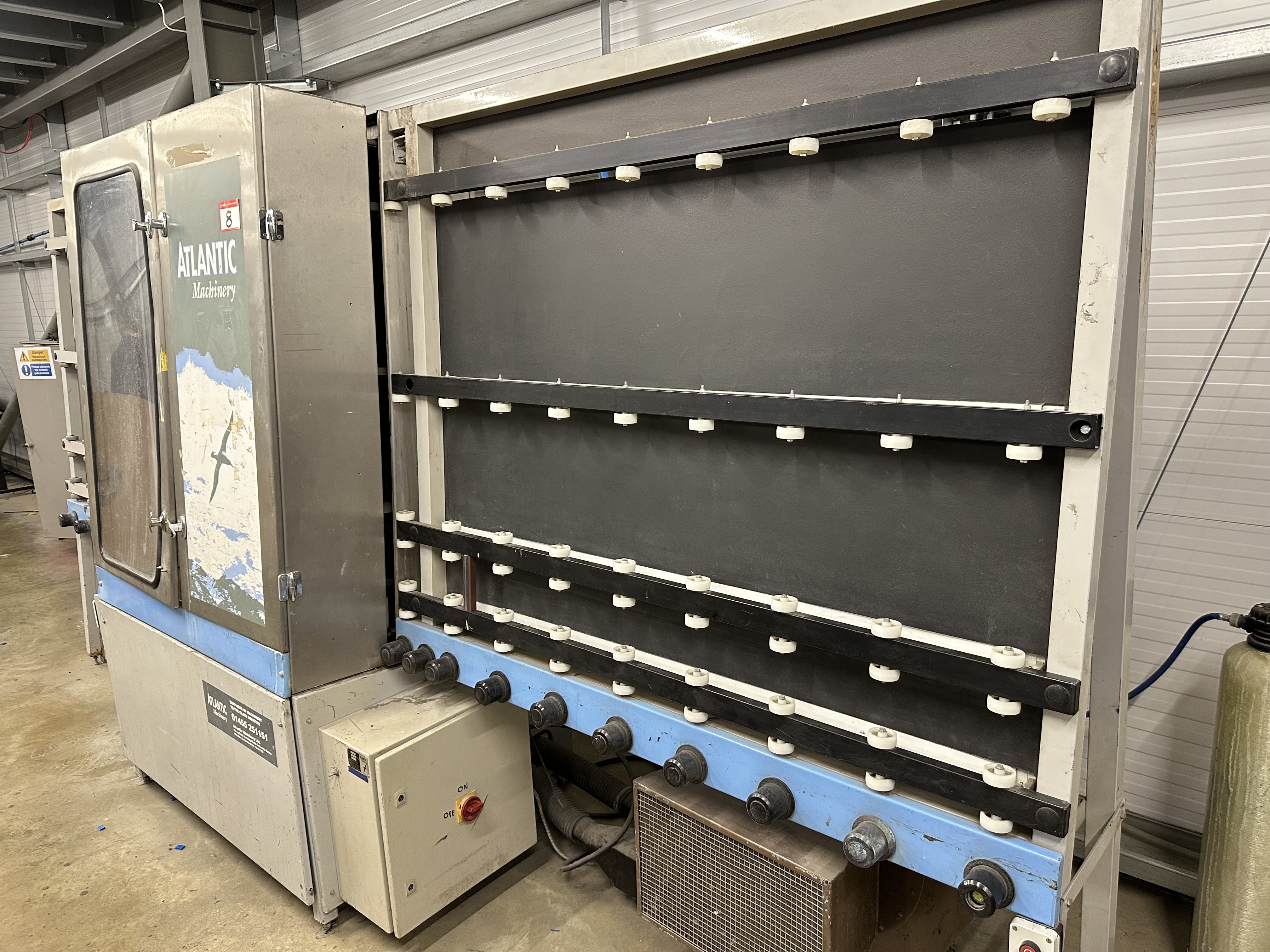 Atlantic 1300mm 4 brush glass washer (2003)