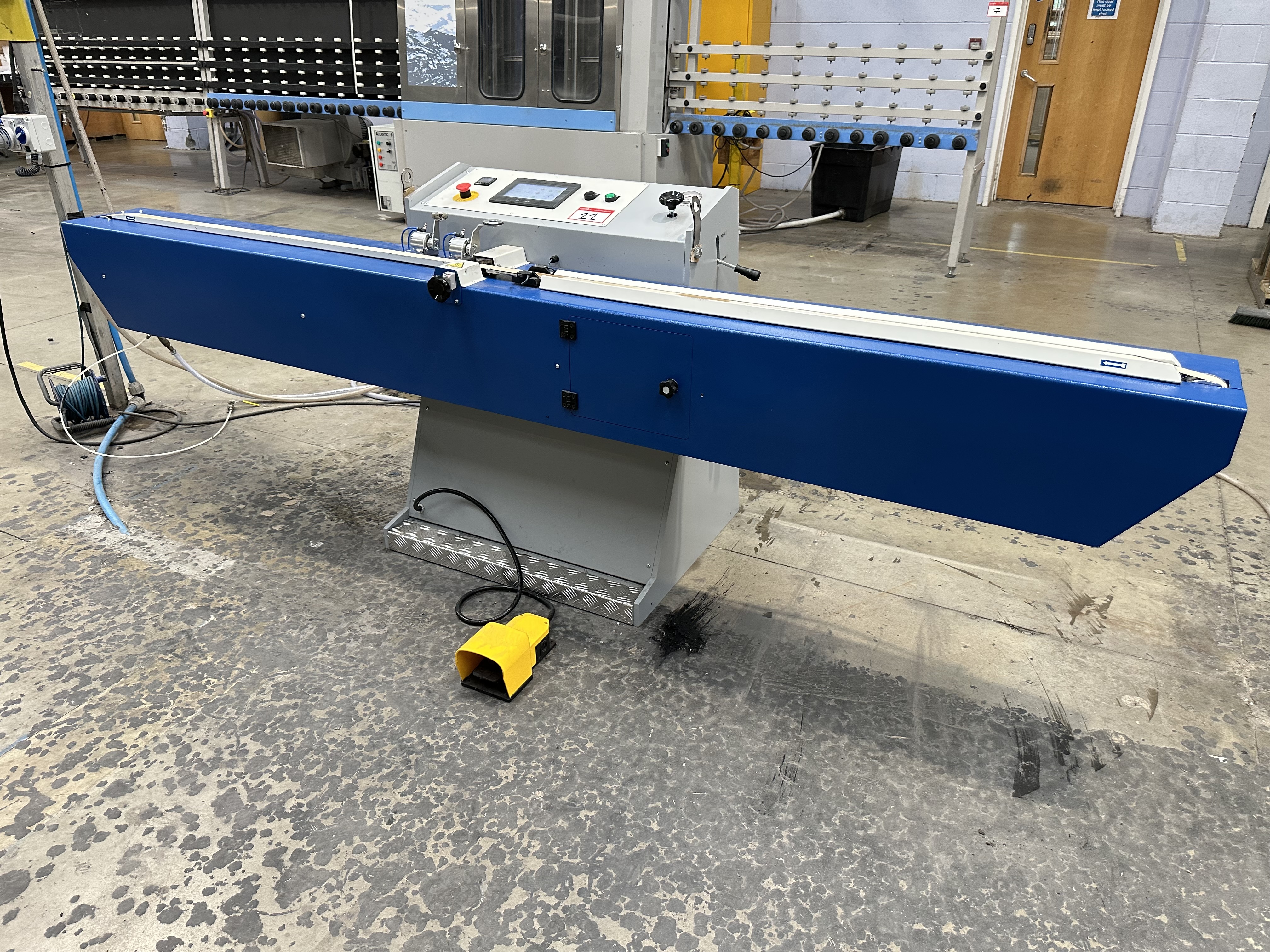 Batellino BK 700LX 7Kg PIB Butyl Extruder (2026)