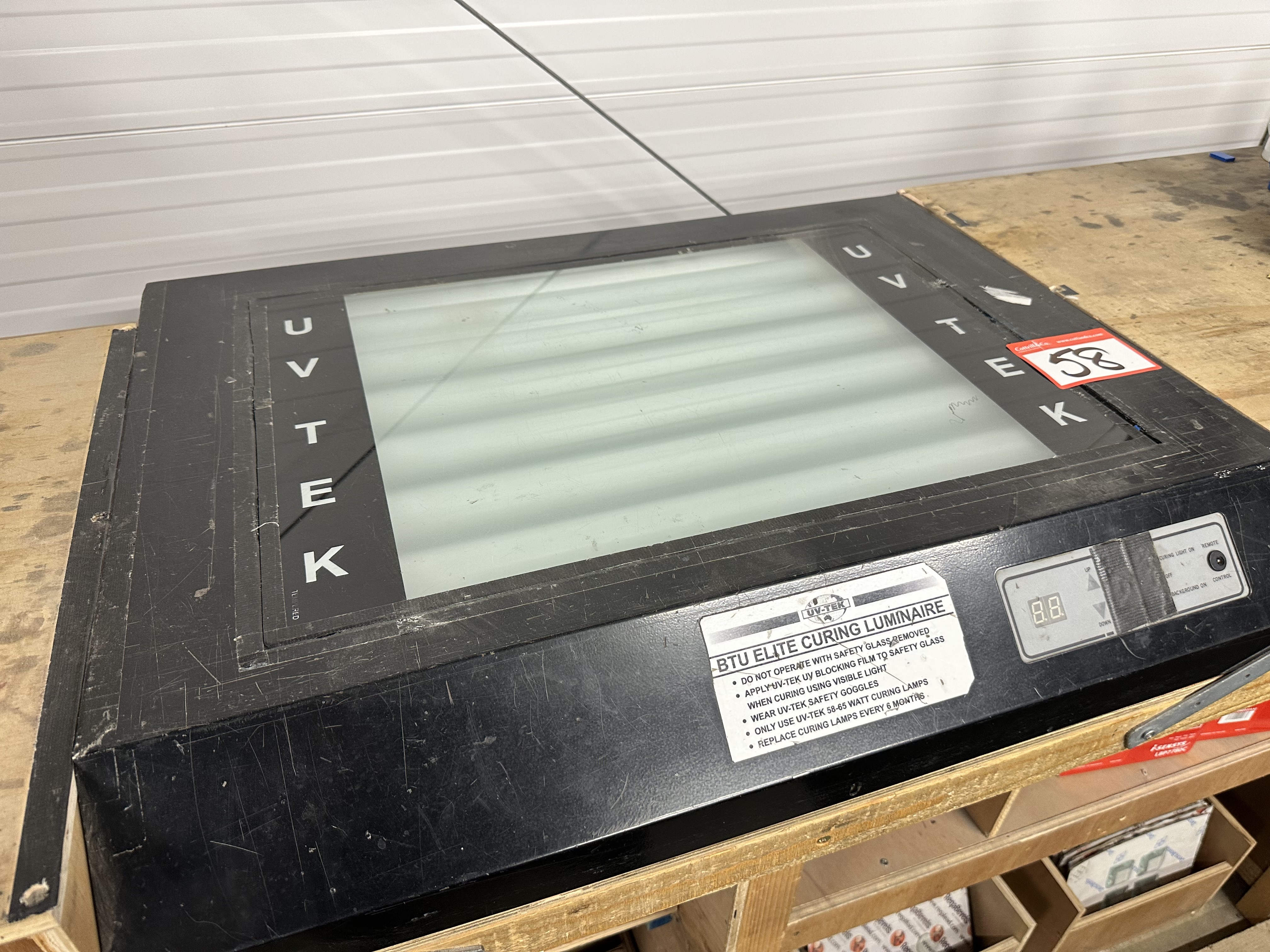 UV Tek BTU E curing luminaire 