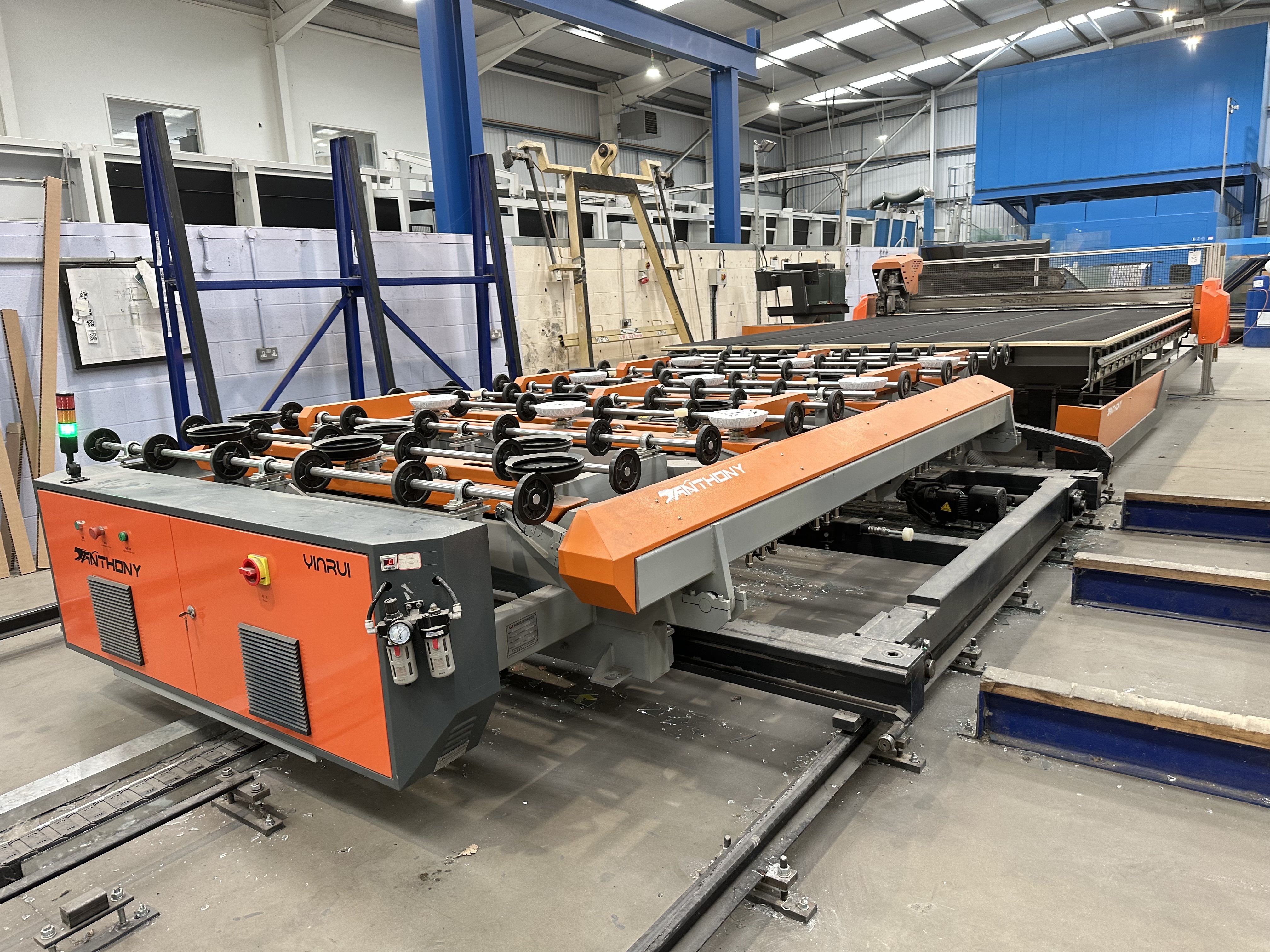 Yinrui (Anhui Yinrui Intelligent Technology Co Ltd) model YR-4228 automatic glass loading machine (2023)