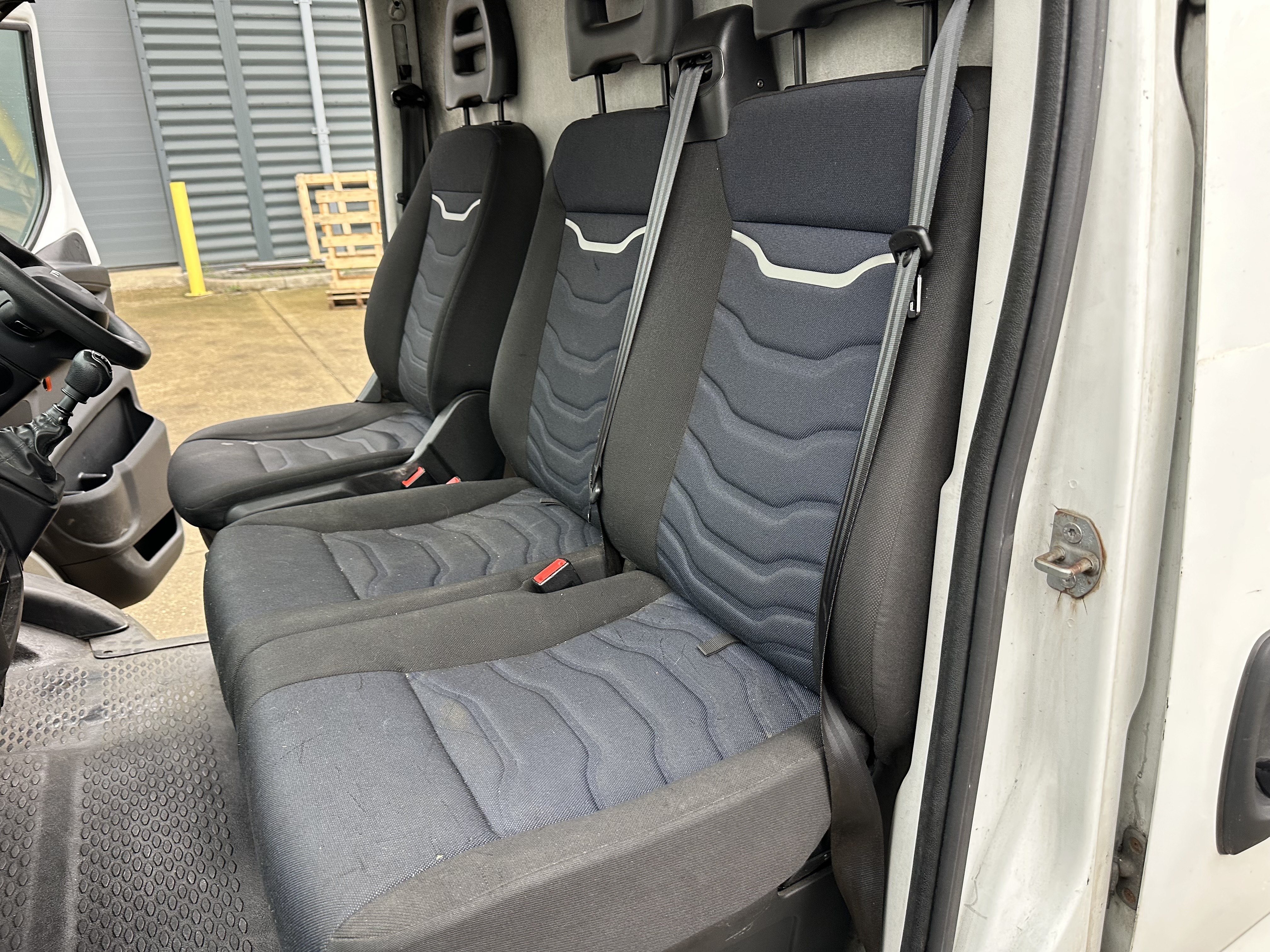 Iveco Daily 35-140 panel van Registration no: GK21 WVH 