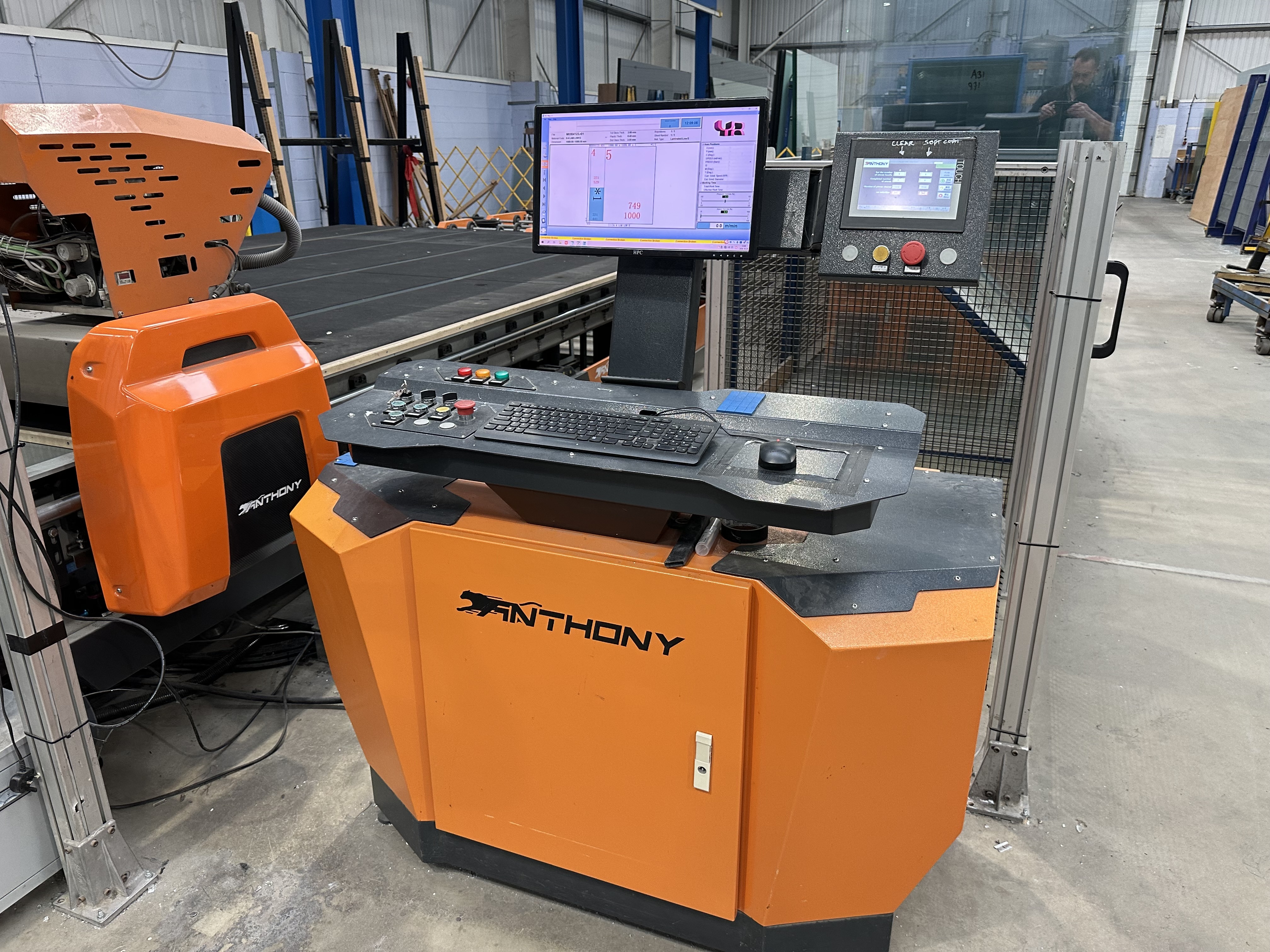 Yinrui (Anhui Yinrui Intelligent Technology Co Ltd) type YR-4228 automatic glass loading machine (2023)