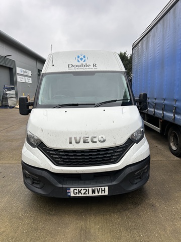 Iveco Daily 35-140 panel van Registration no: GK21 WVH 