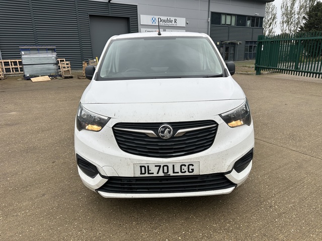 Vauxhall Combo 2300 Sportive S/S panel van Registration no: DL70 LCG