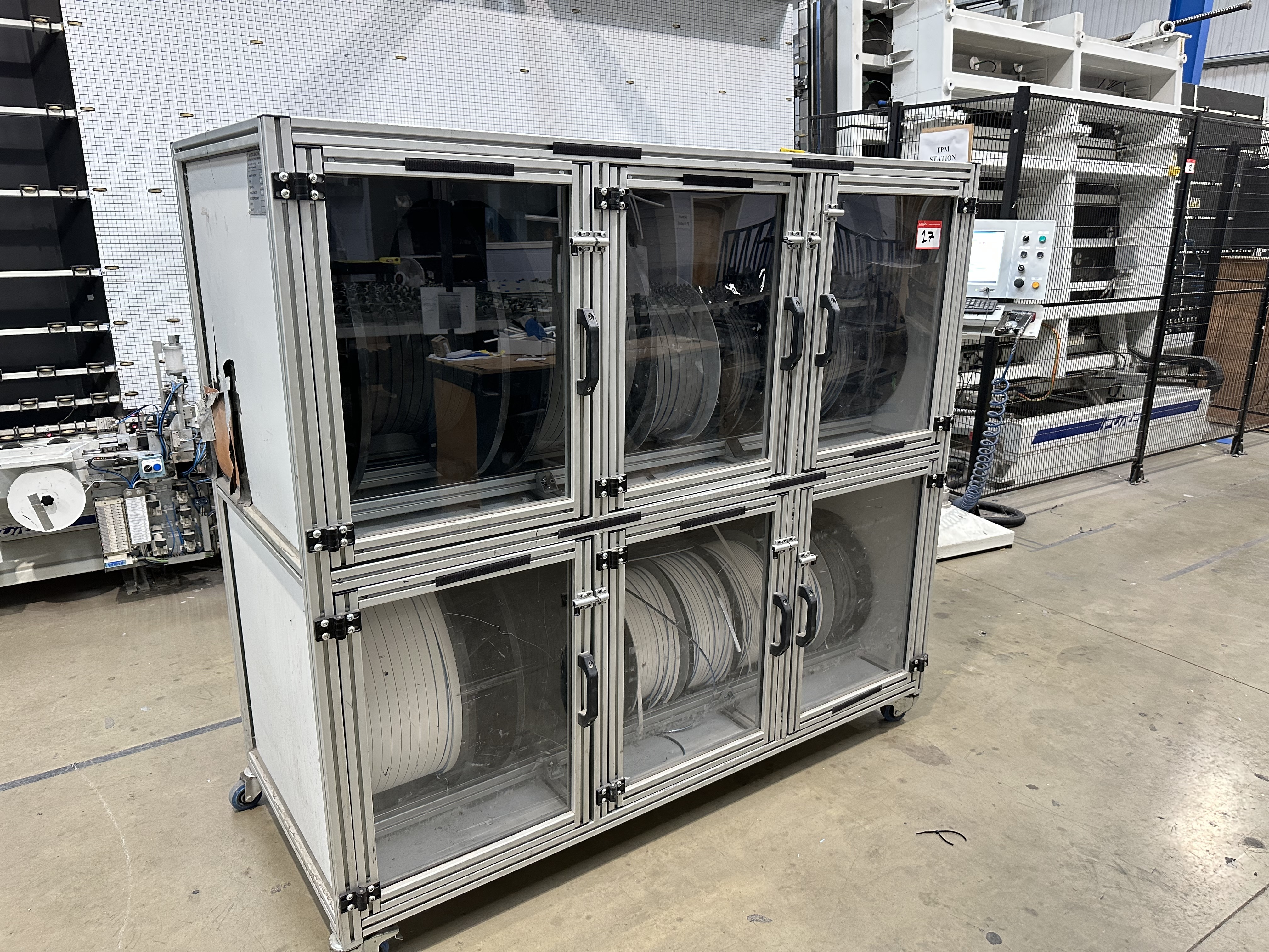 Bassra Super Spacer drying enclosure (2017)
