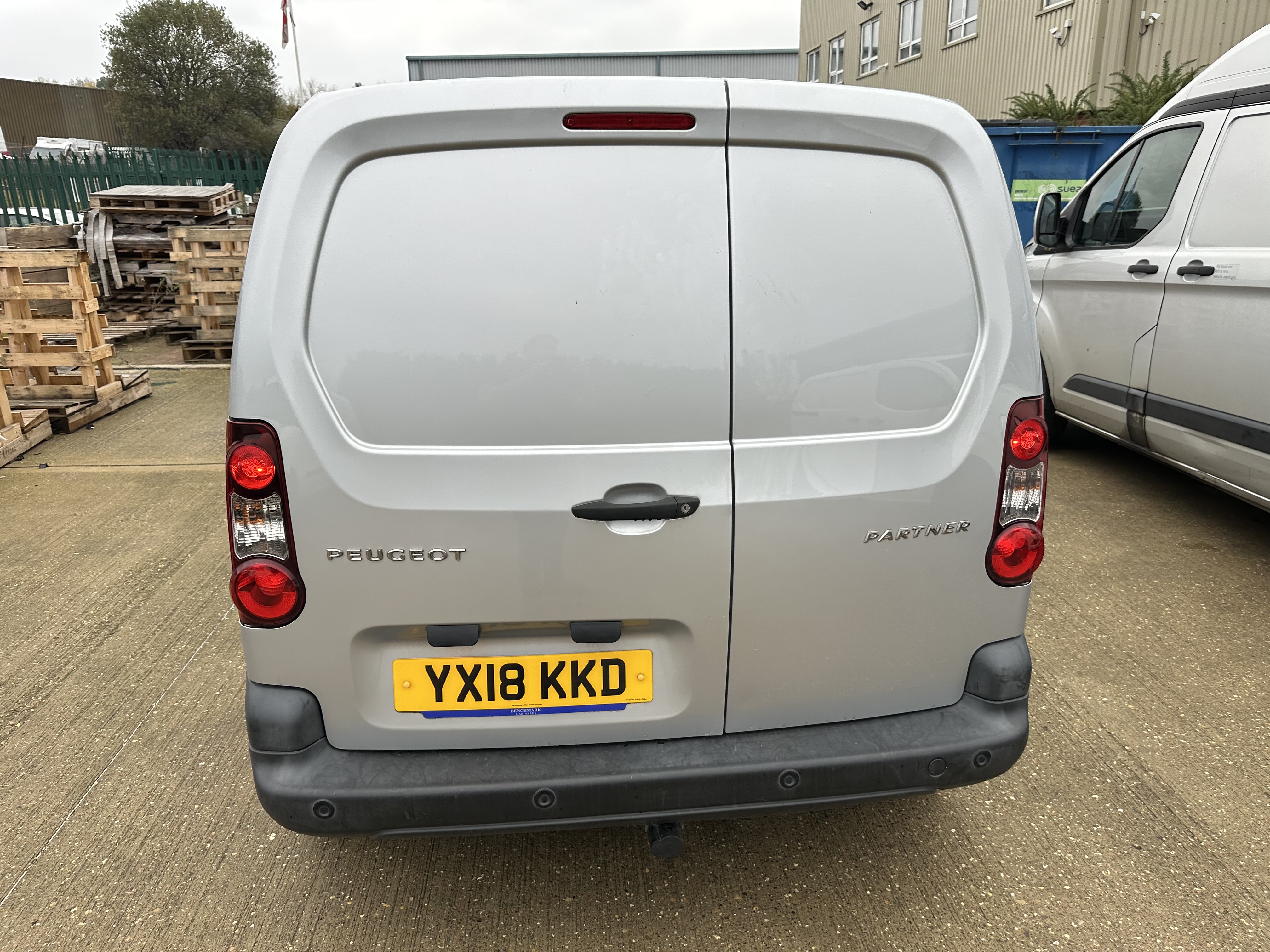 Peugeot Partner Professional L1 Blue HDI panel van Registration no: YX18 KKD