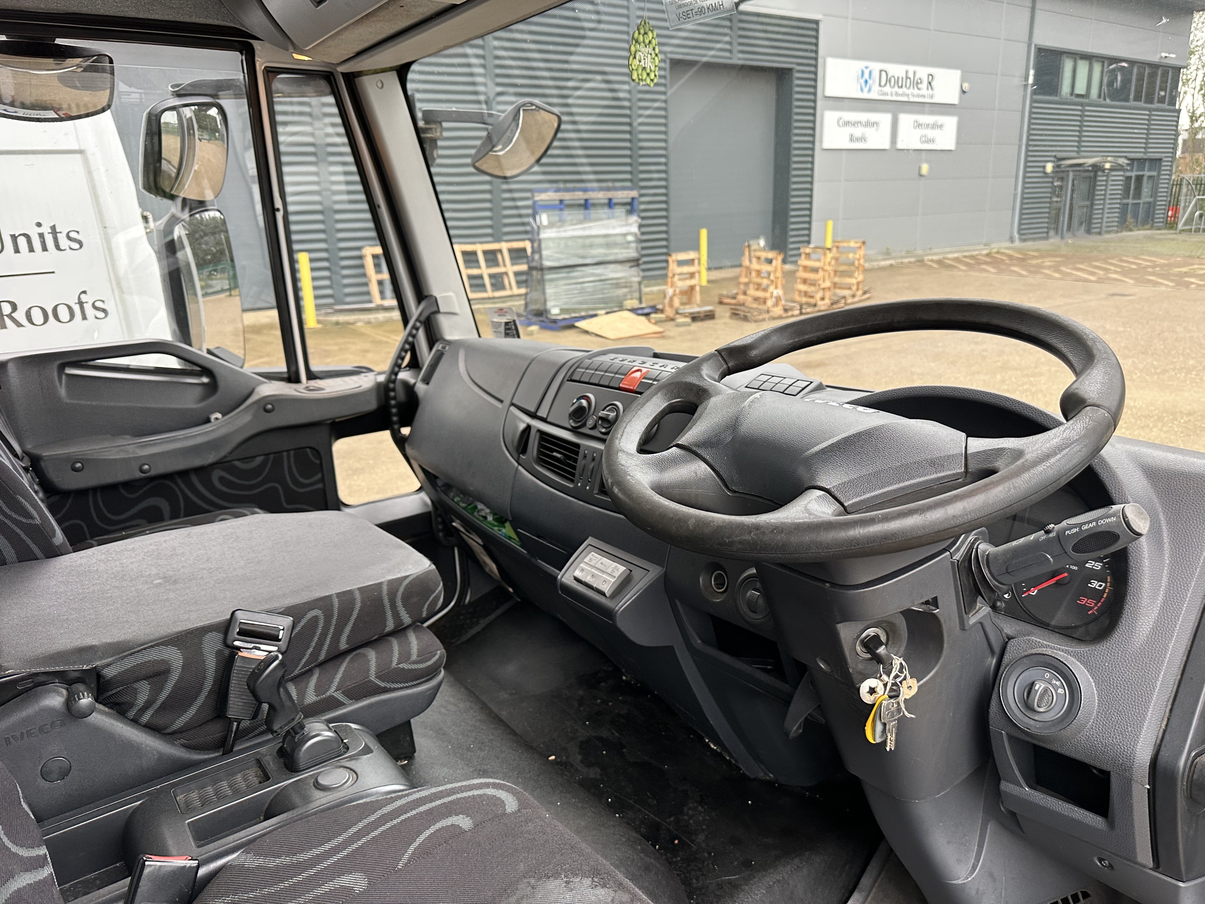 Iveco Eurocargo 75E16S curtainside Registration no: YG17 FNH